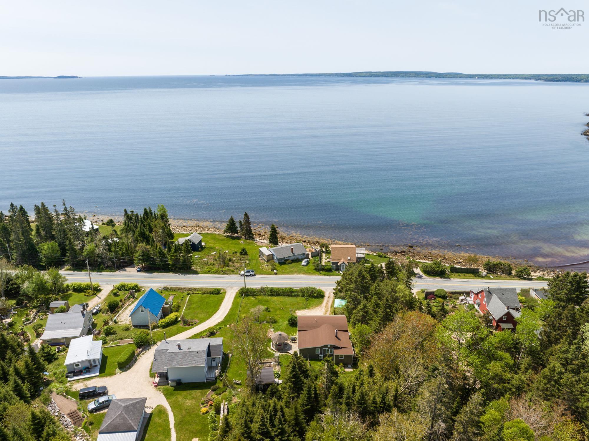 9199 St Margarets Bay Road, Queensland, NS (MLS 202513813)