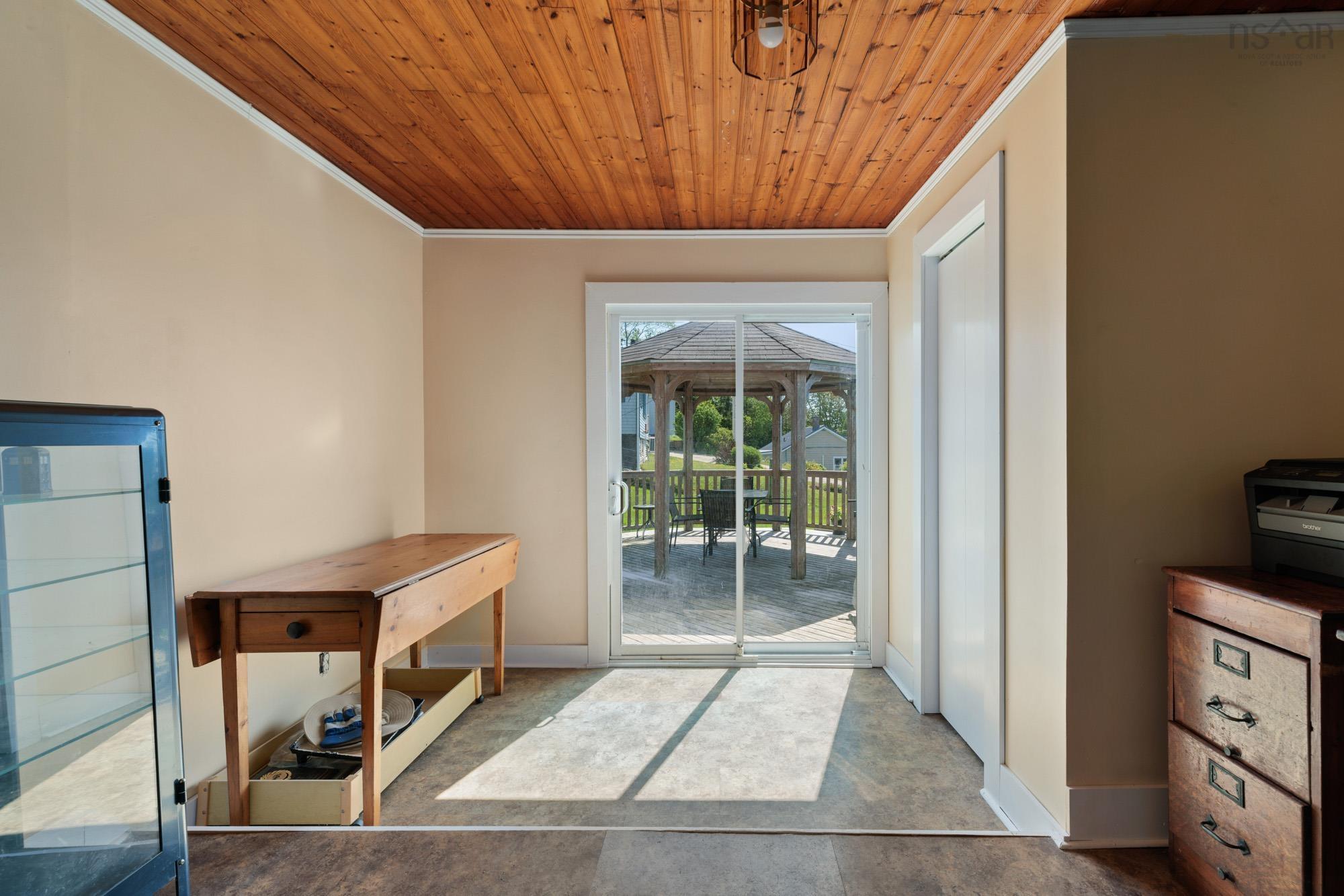 9199 St Margarets Bay Road, Queensland, NS (MLS 202513813)