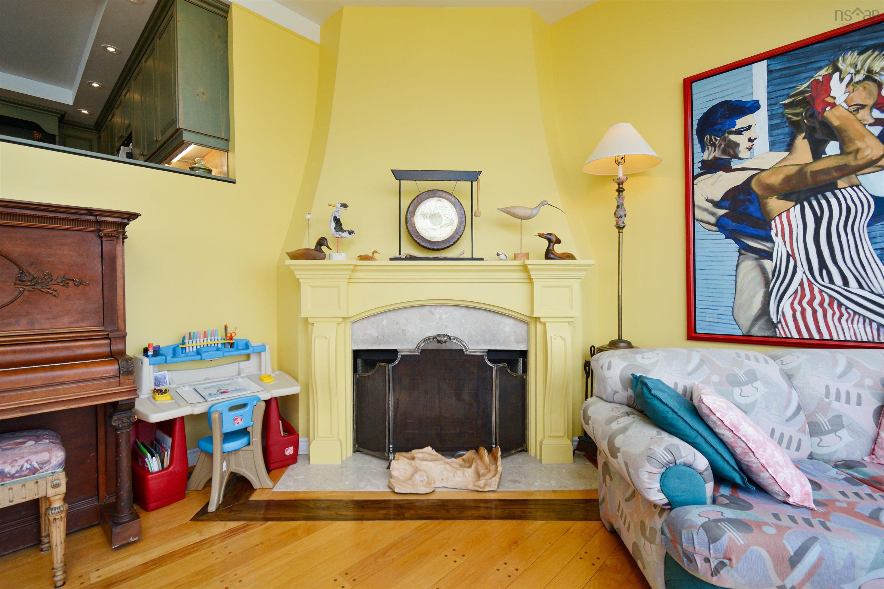 $4,175,000.00: 2641 West Bay Road, Dundee