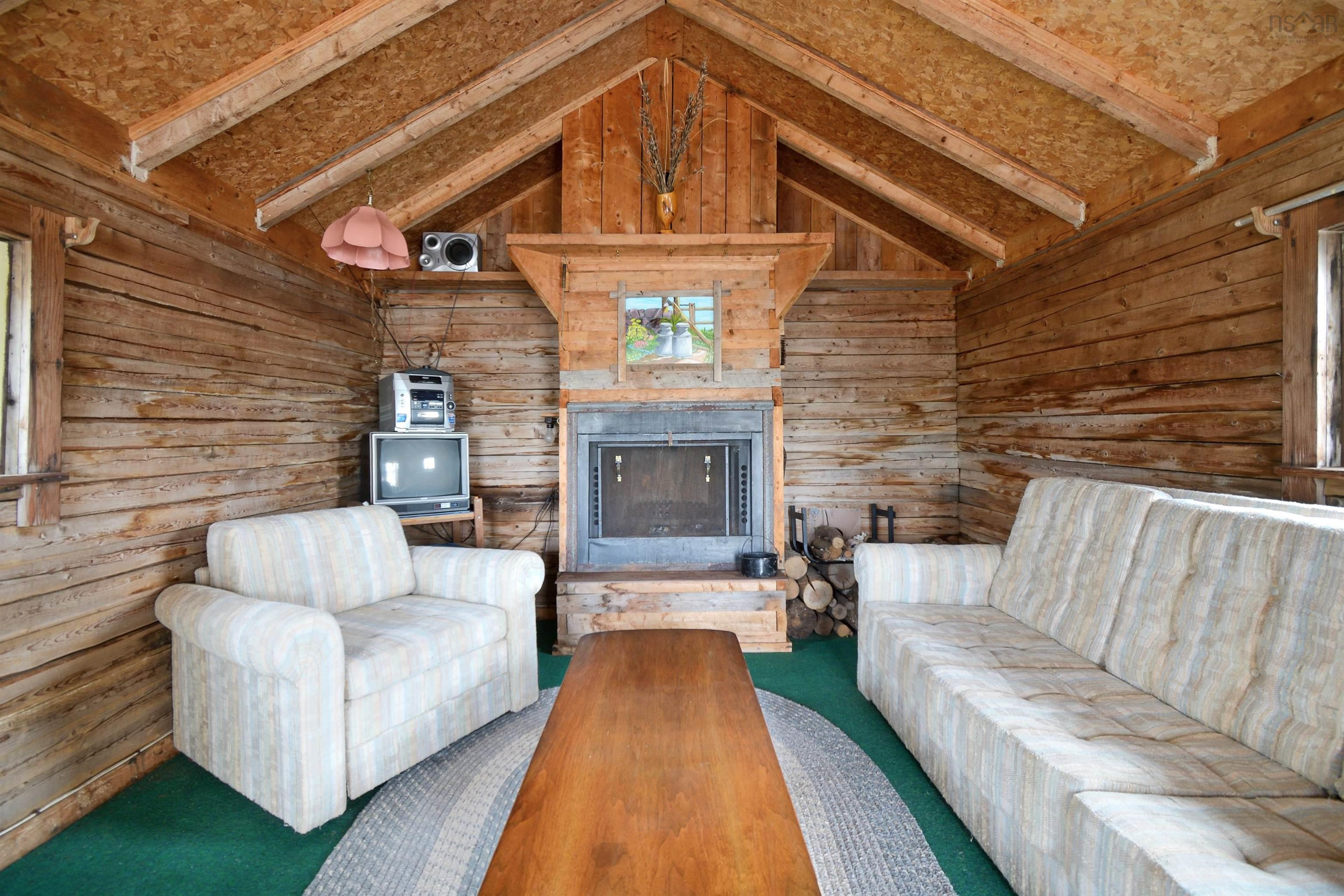 $4,175,000.00: 2641 West Bay Road, Dundee