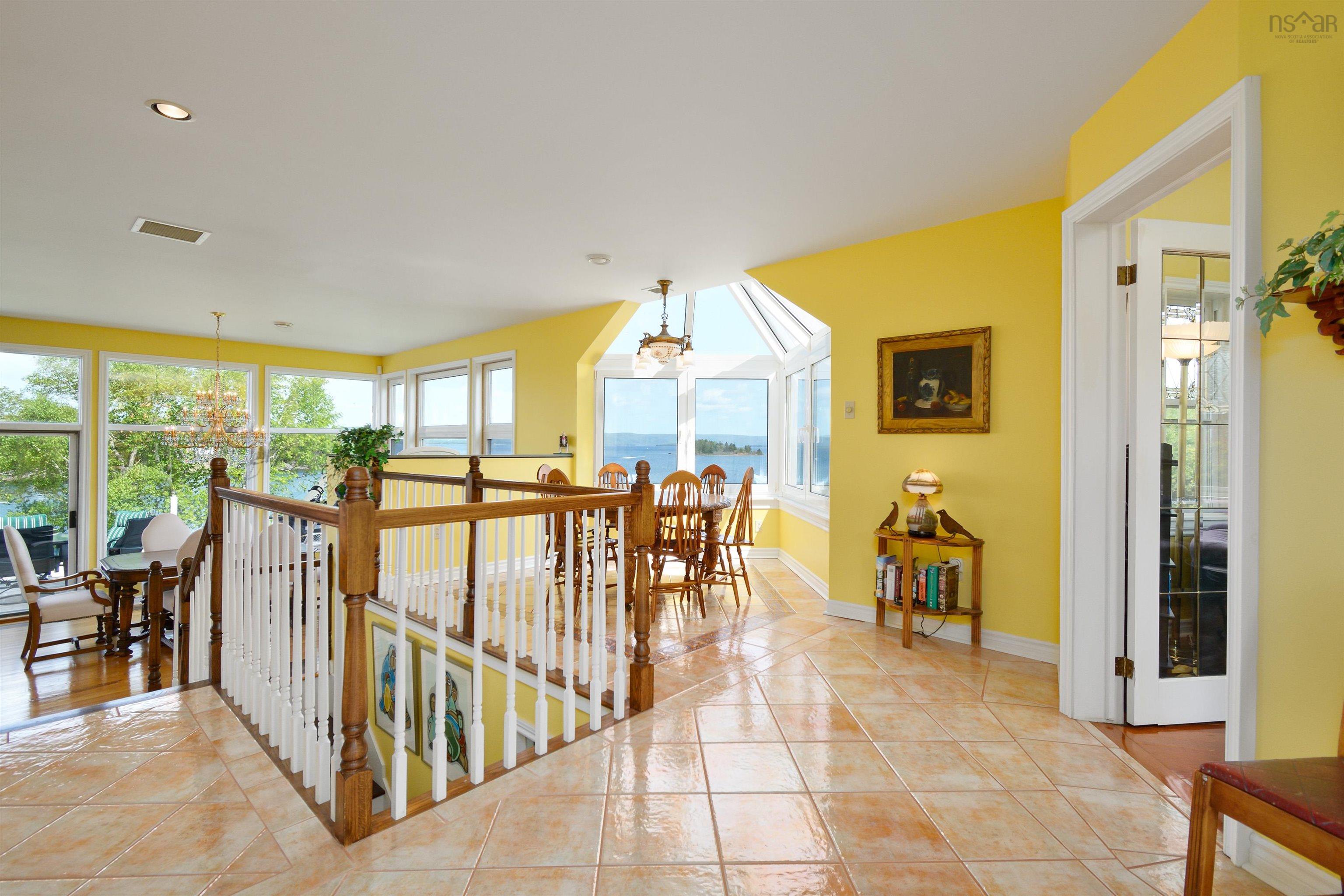 $4,175,000.00: 2641 West Bay Road, Dundee