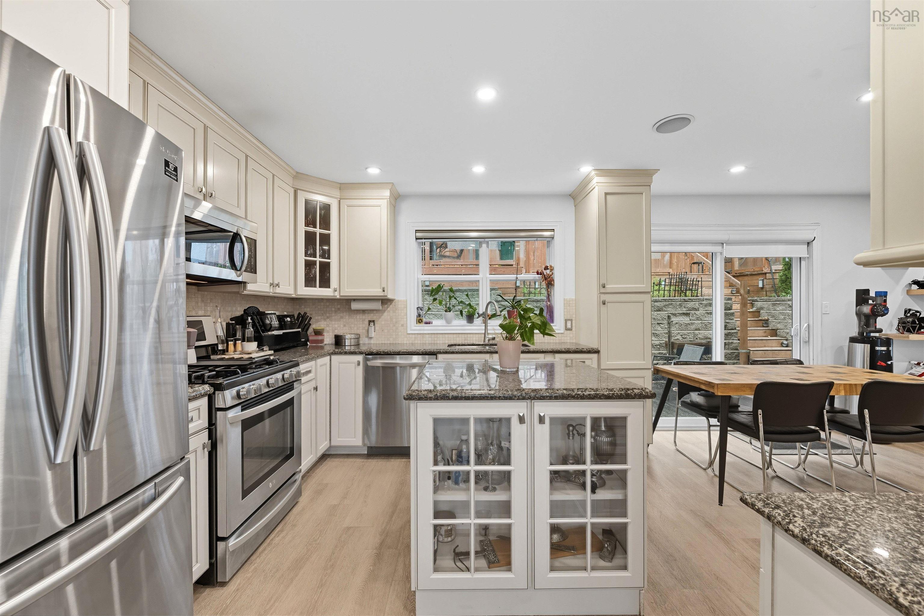 $829,900.00: 55 Donaldson Avenue, Halifax