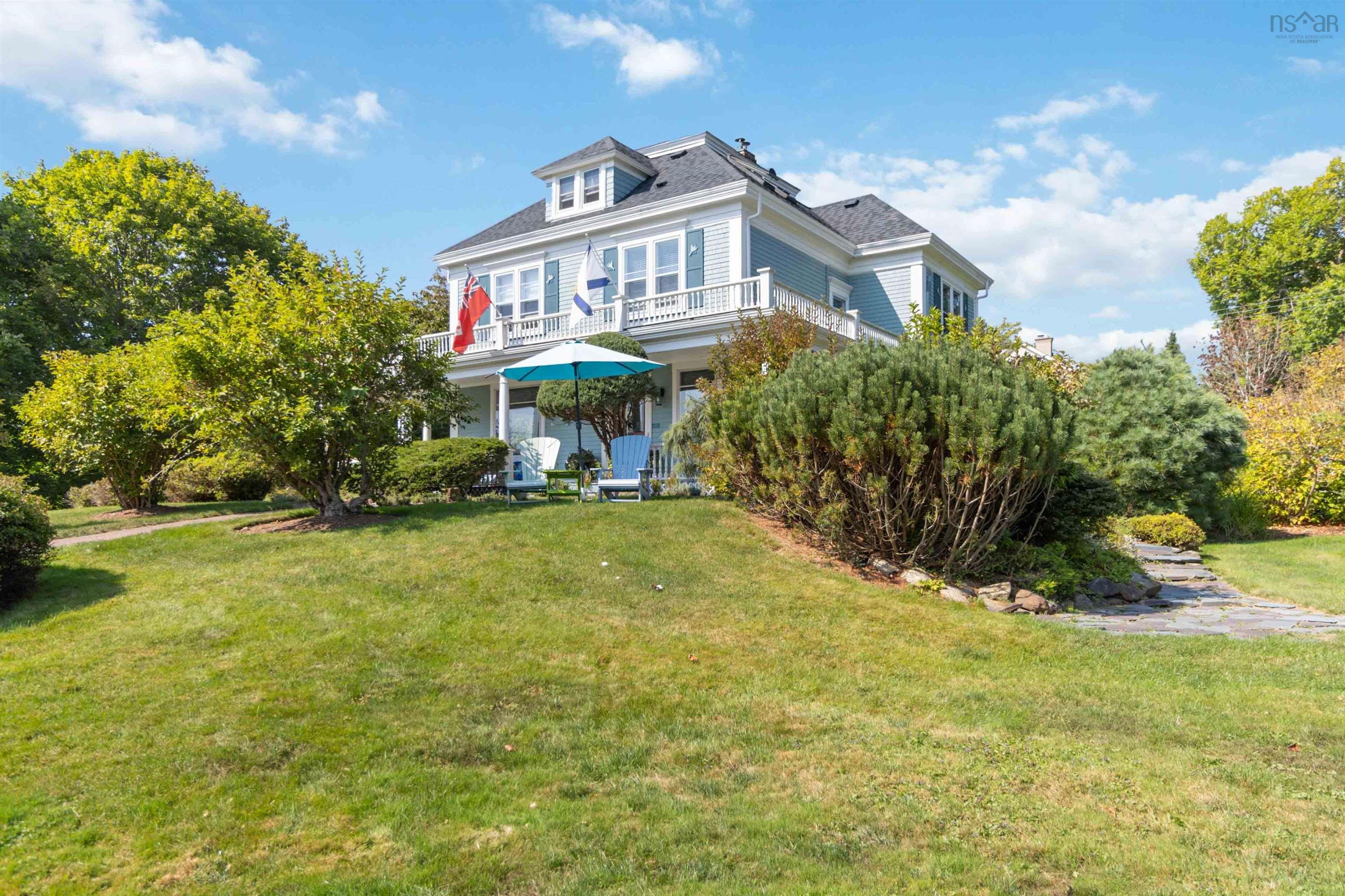 $1,399,000.00: 66 McDonald Street, Lunenburg