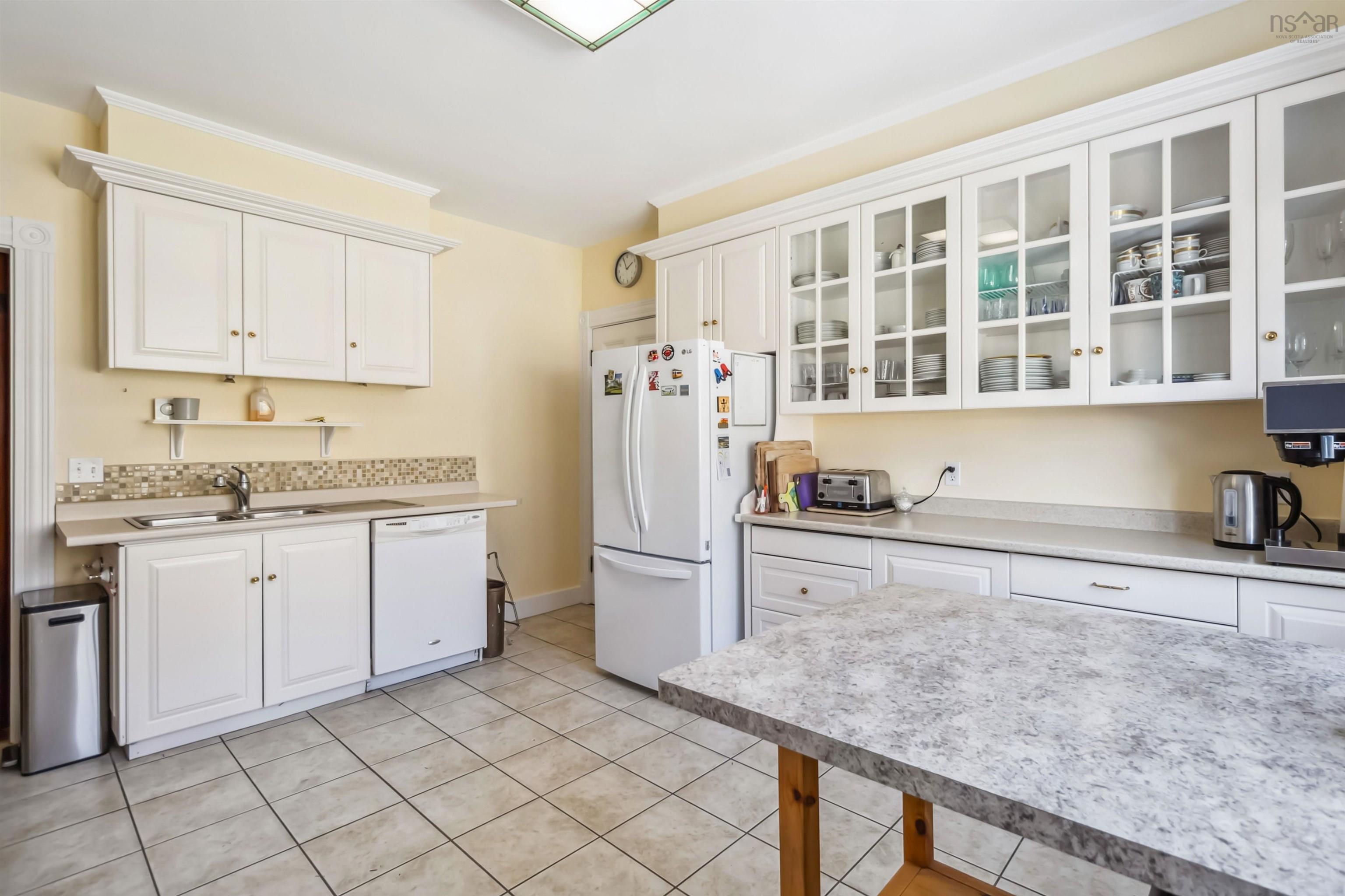 $1,399,000.00: 66 McDonald Street, Lunenburg