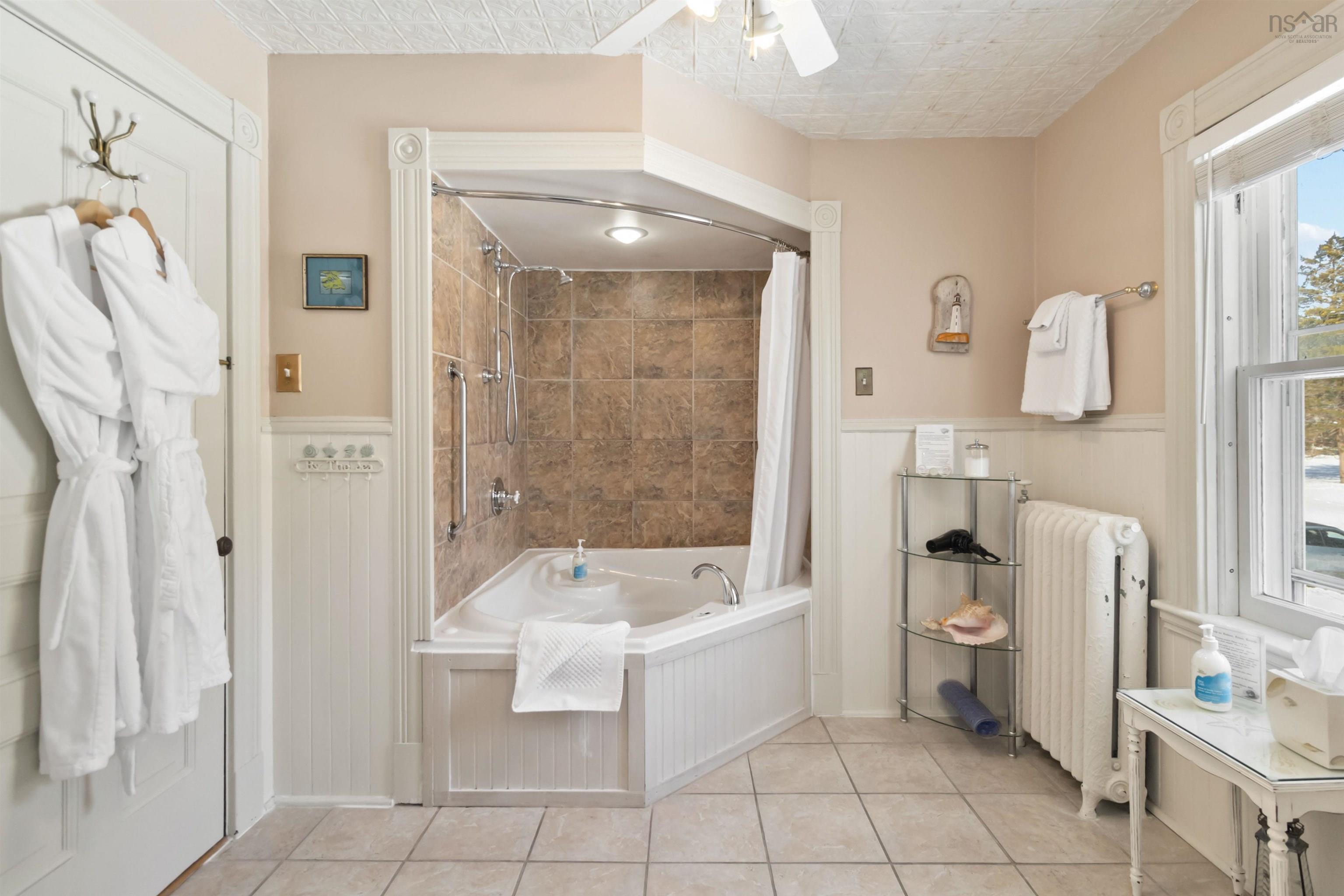 $1,399,000.00: 66 McDonald Street, Lunenburg