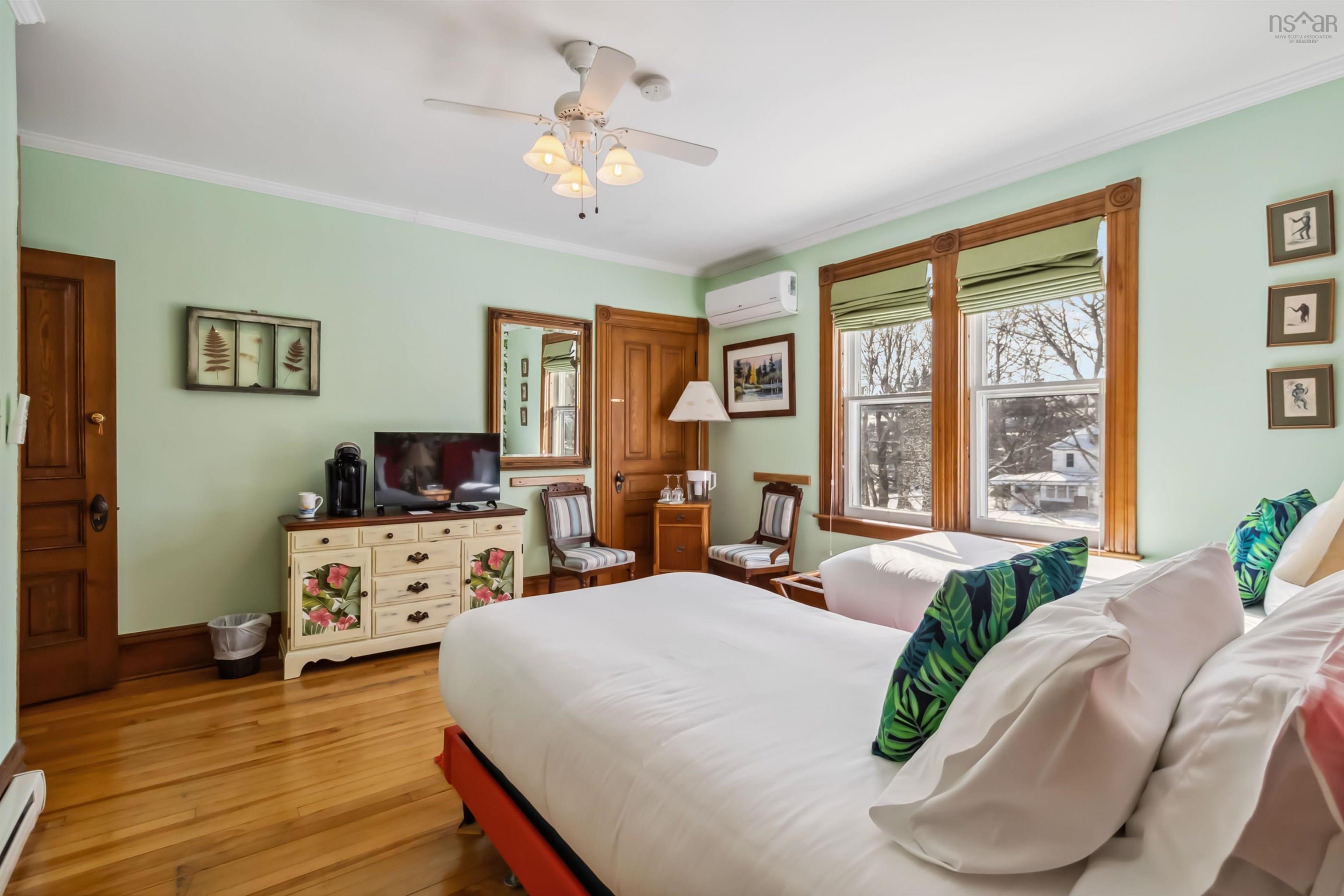 $1,399,000.00: 66 McDonald Street, Lunenburg