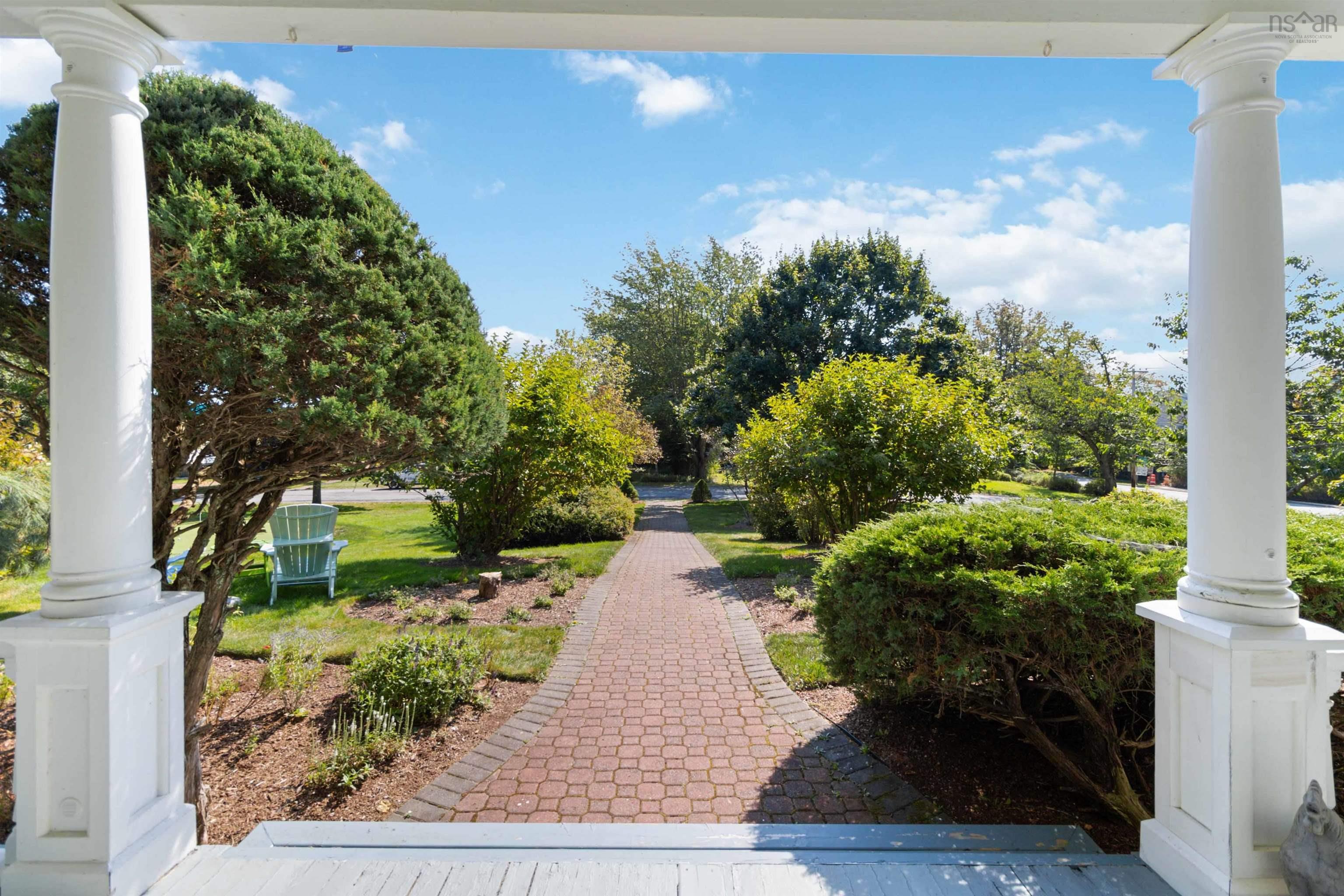 $1,399,000.00: 66 McDonald Street, Lunenburg