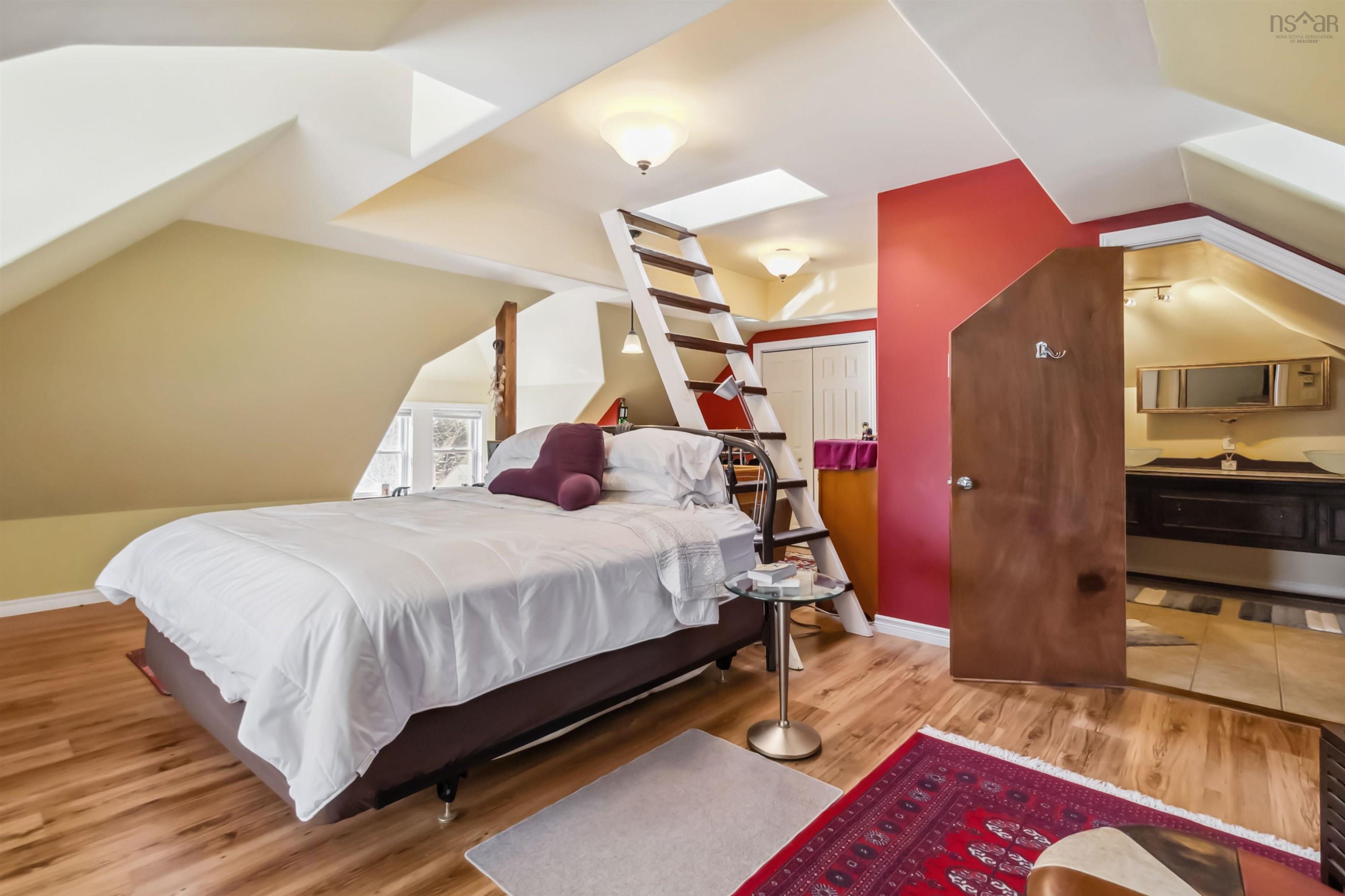 $1,399,000.00: 66 McDonald Street, Lunenburg