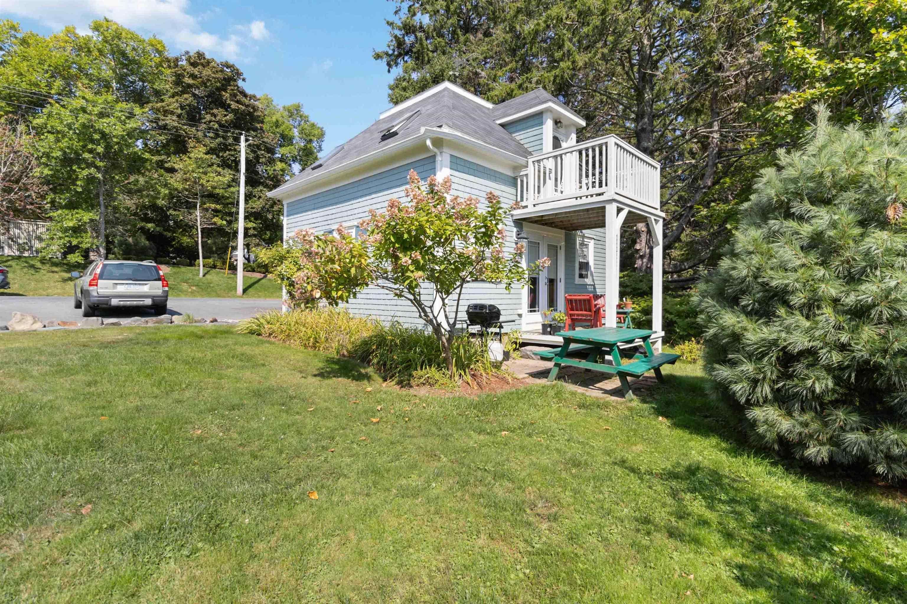 $1,399,000.00: 66 McDonald Street, Lunenburg