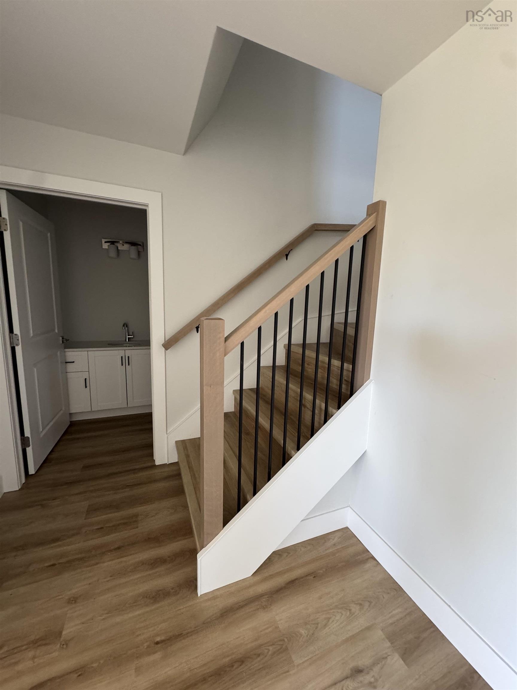 $685,000.00: 5 Goldenrod Court, Falmouth