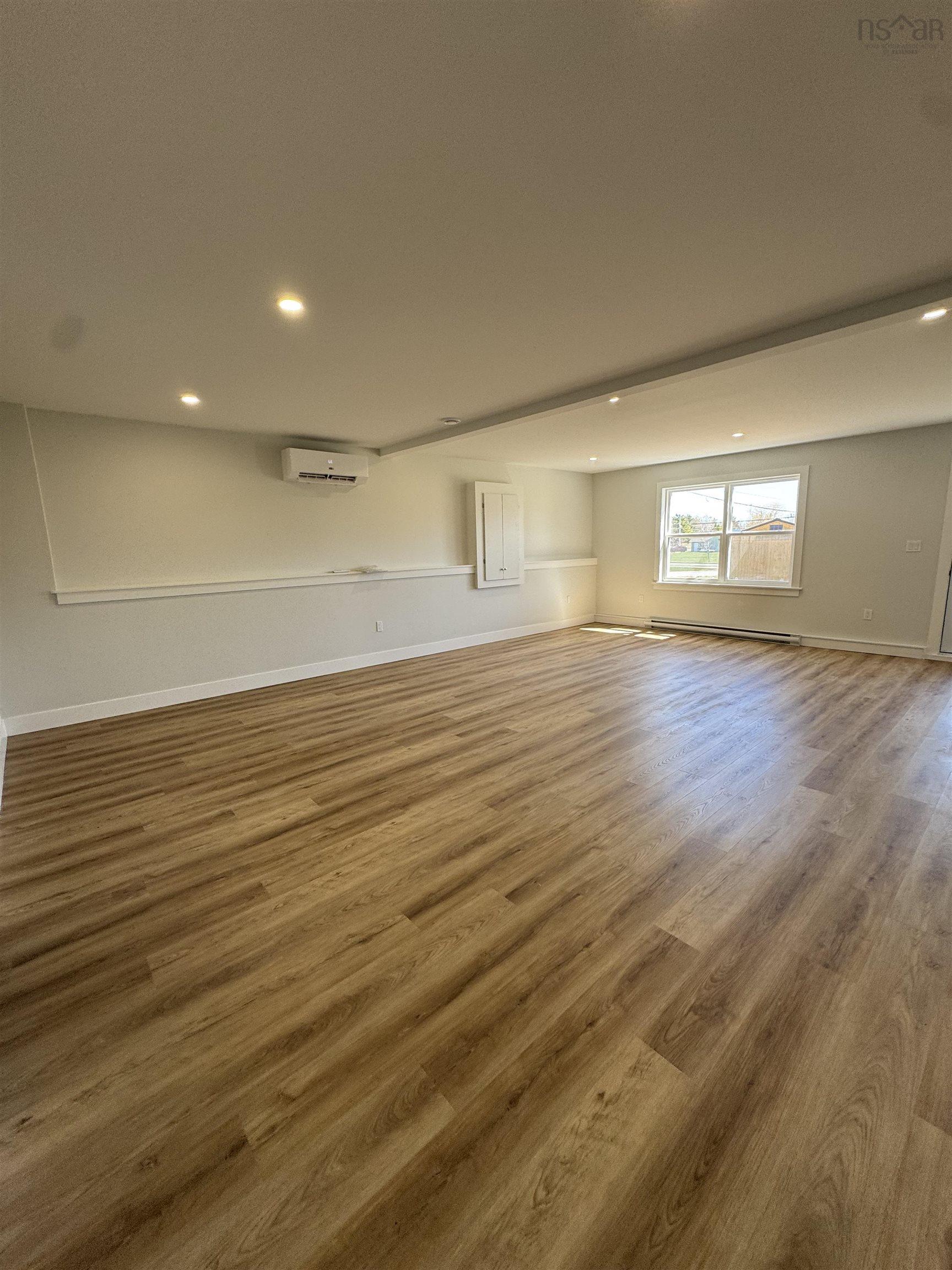 $685,000.00: 5 Goldenrod Court, Falmouth