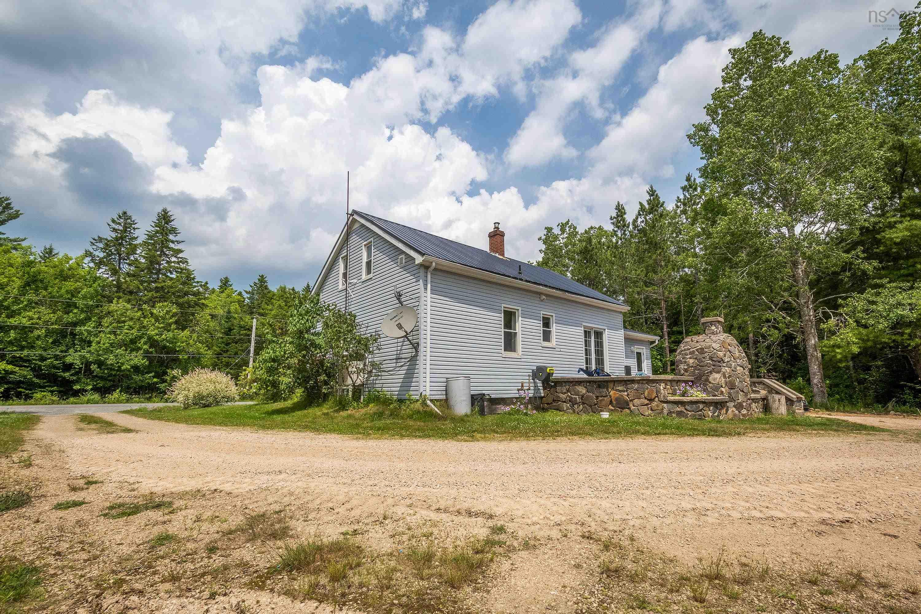 $305,000.00: 672 East Dalhousie Road, East Dalhousie