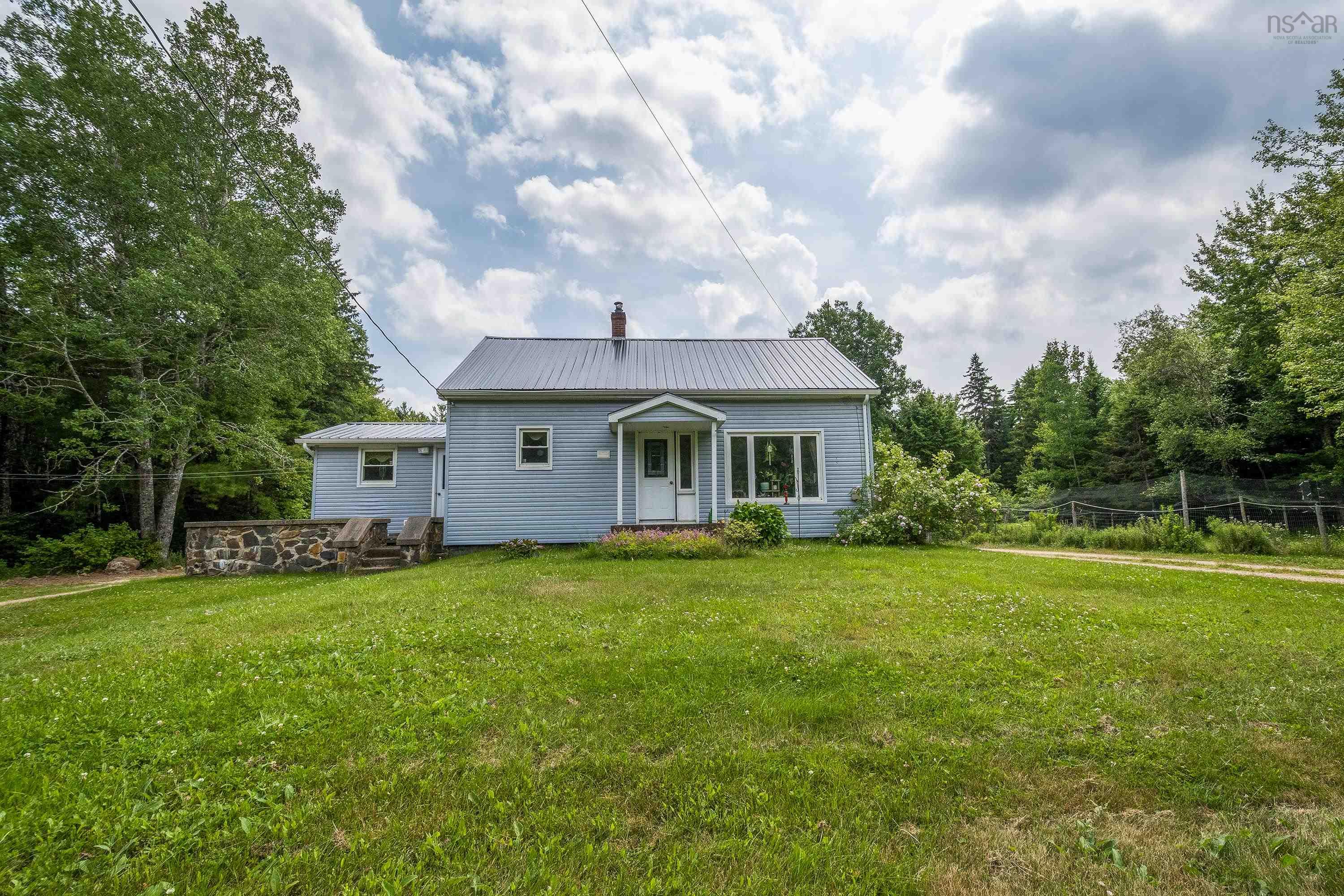 $305,000.00: 672 East Dalhousie Road, East Dalhousie