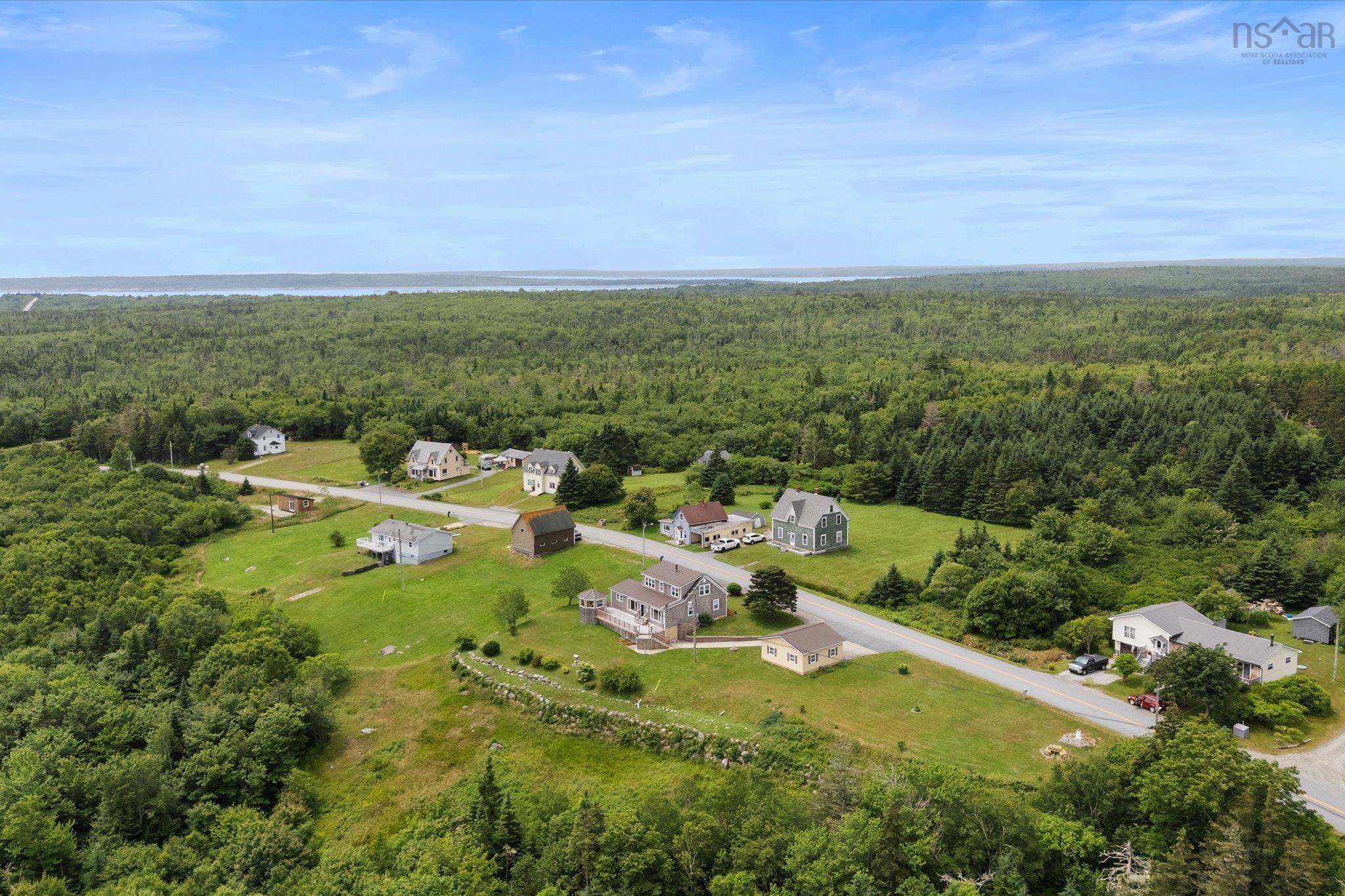 $499,500.00: 3384 Sandy Point Road, Jordan Bay