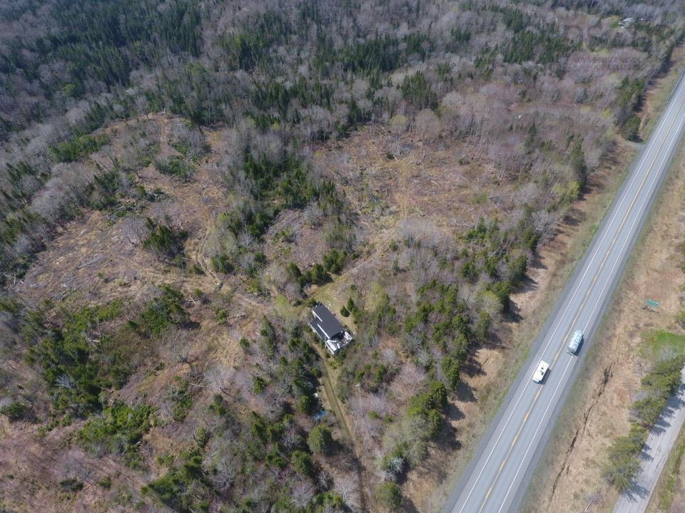 $95,000.00: 5569 Highway 105 Highway, Port Bevis