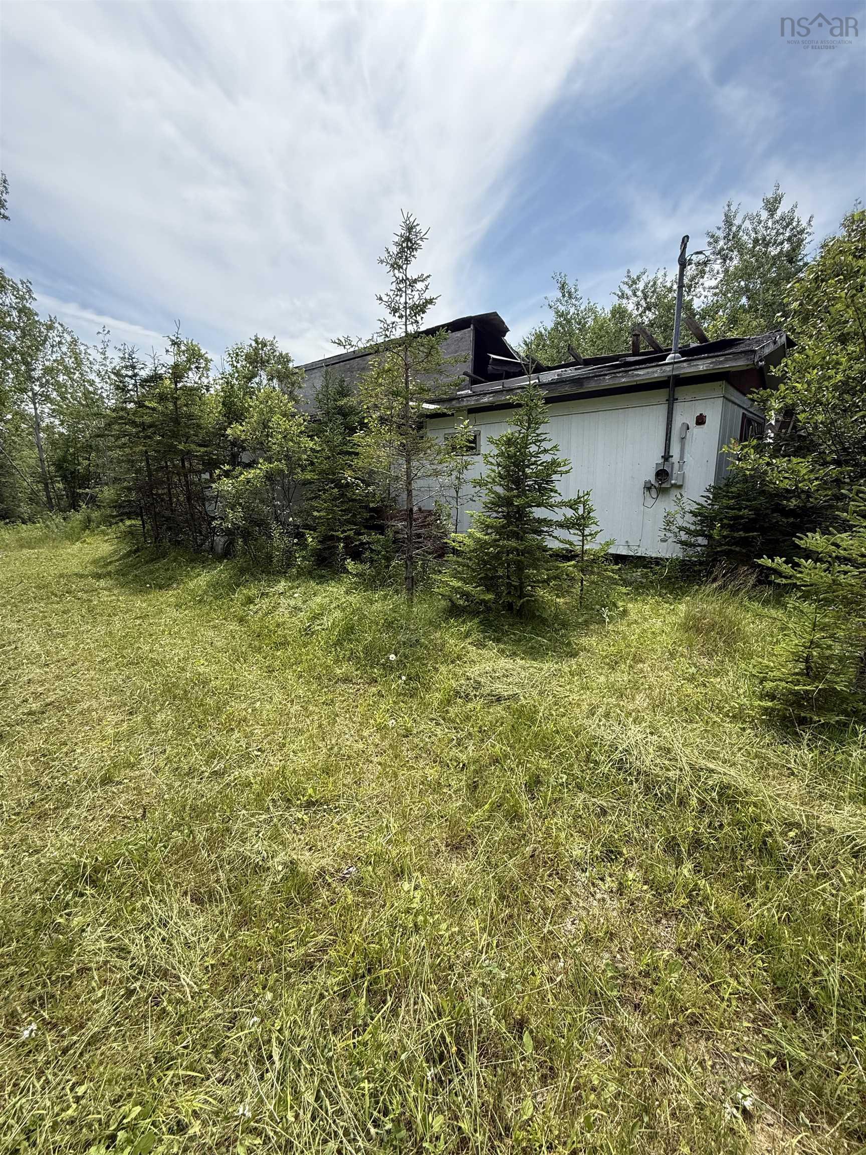 $95,000.00: 5569 Highway 105 Highway, Port Bevis