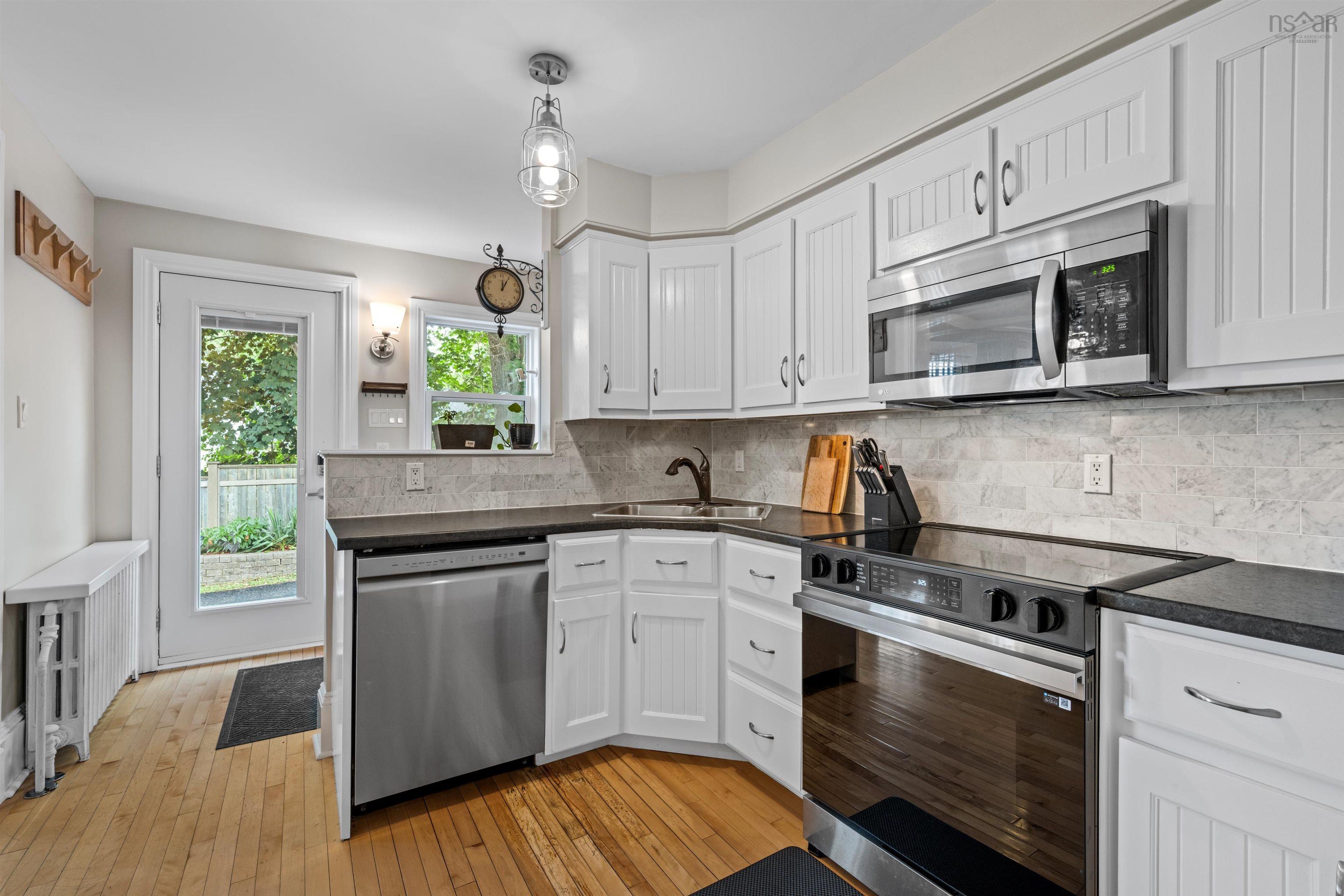 $579,900.00: 153 Pleasant Street, Bridgewater