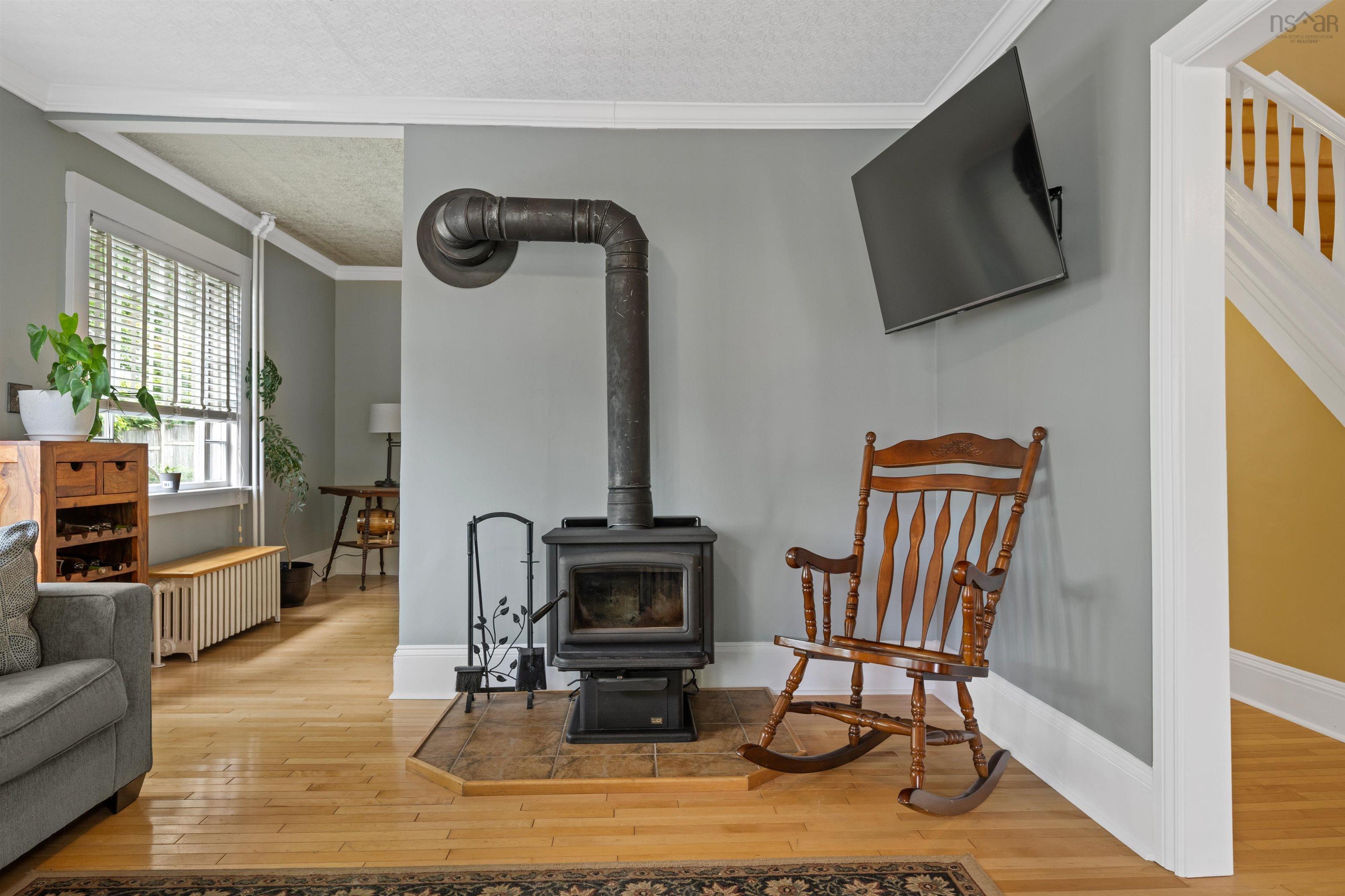 $579,900.00: 153 Pleasant Street, Bridgewater