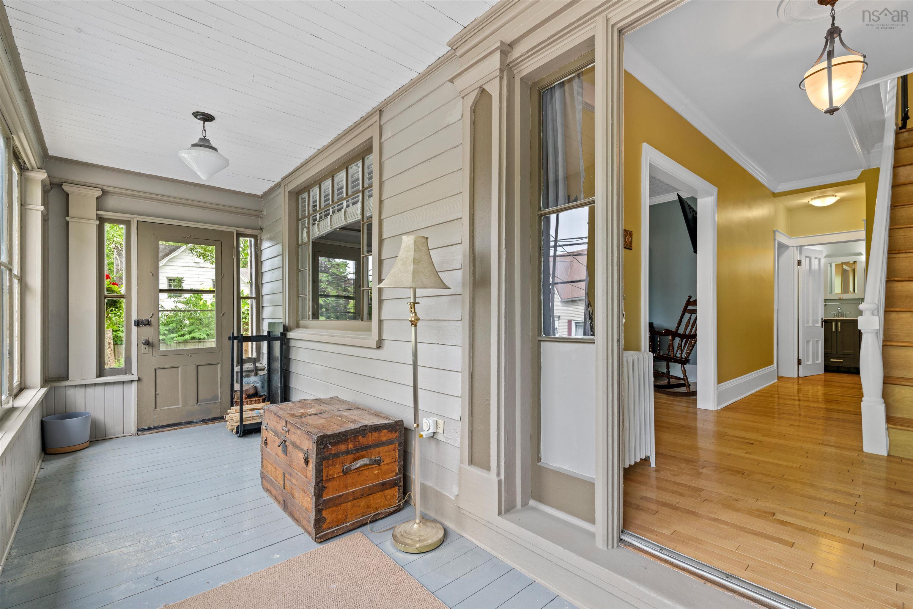 $579,900.00: 153 Pleasant Street, Bridgewater