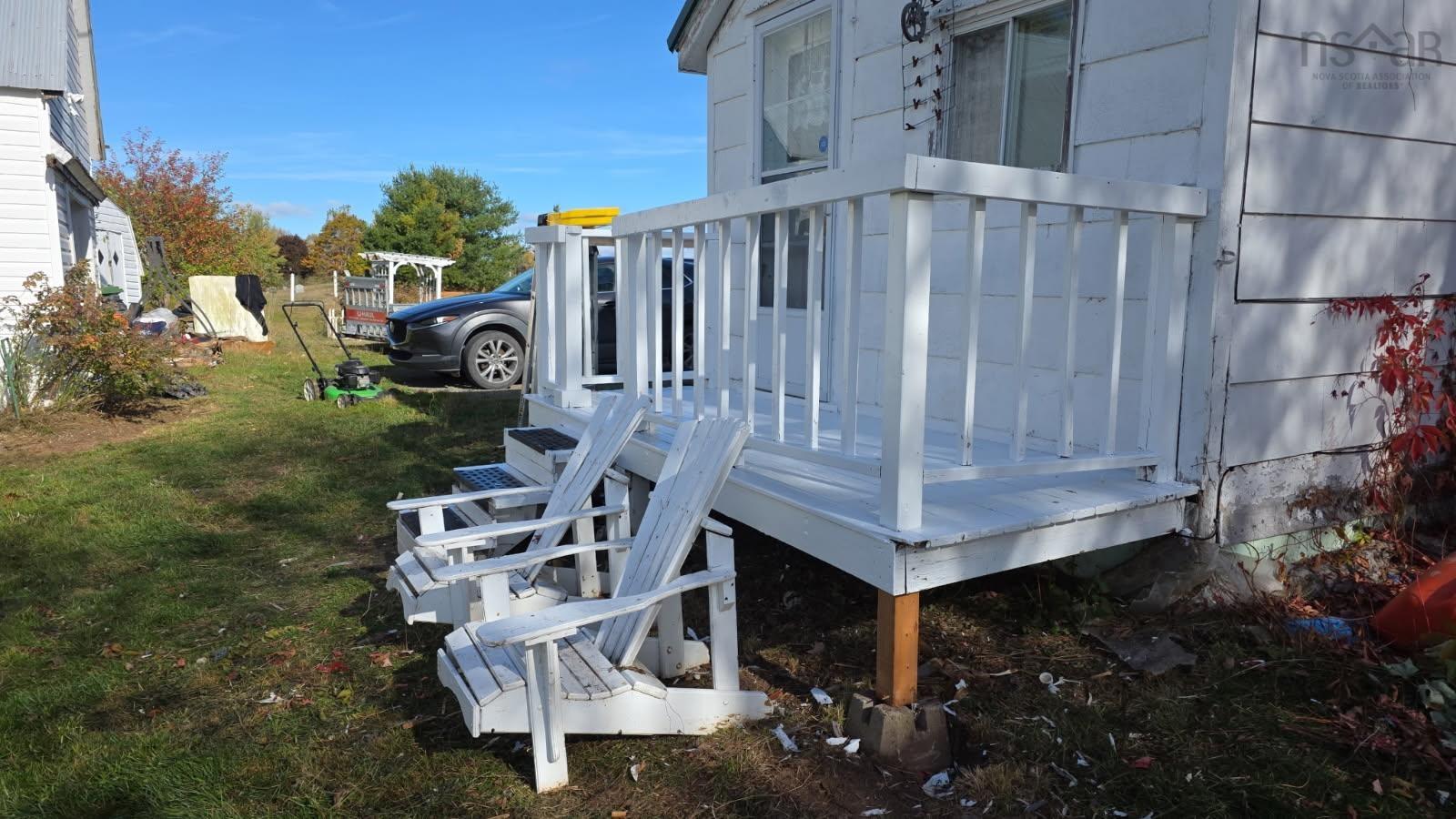 $199,000.00: 5588 204 Highway, Oxford