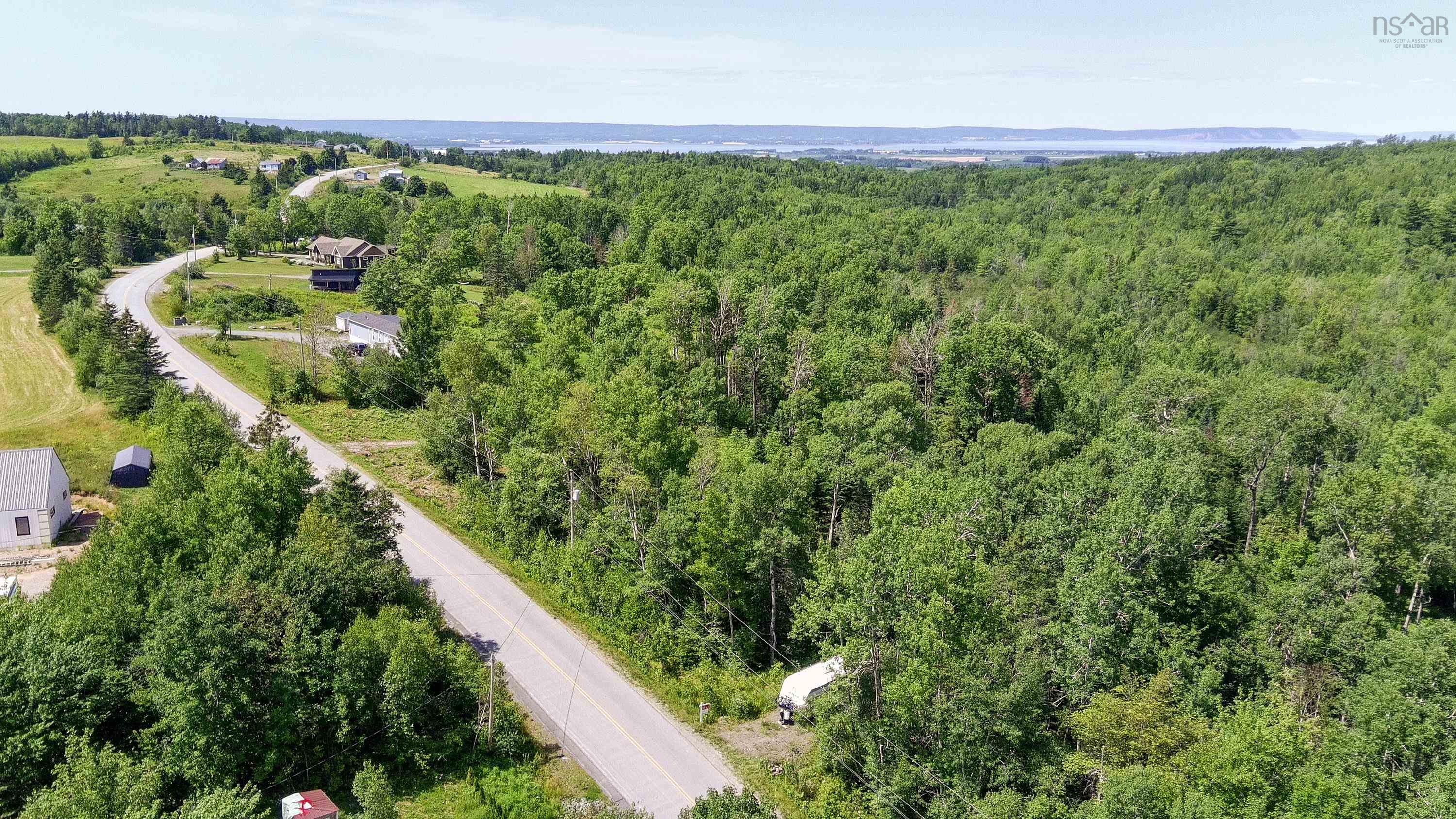 8 Grand Pre Road, Wallbrook, NS (MLS® 202518959) | Wallbrook Real Estate | RE/MAX Halifax