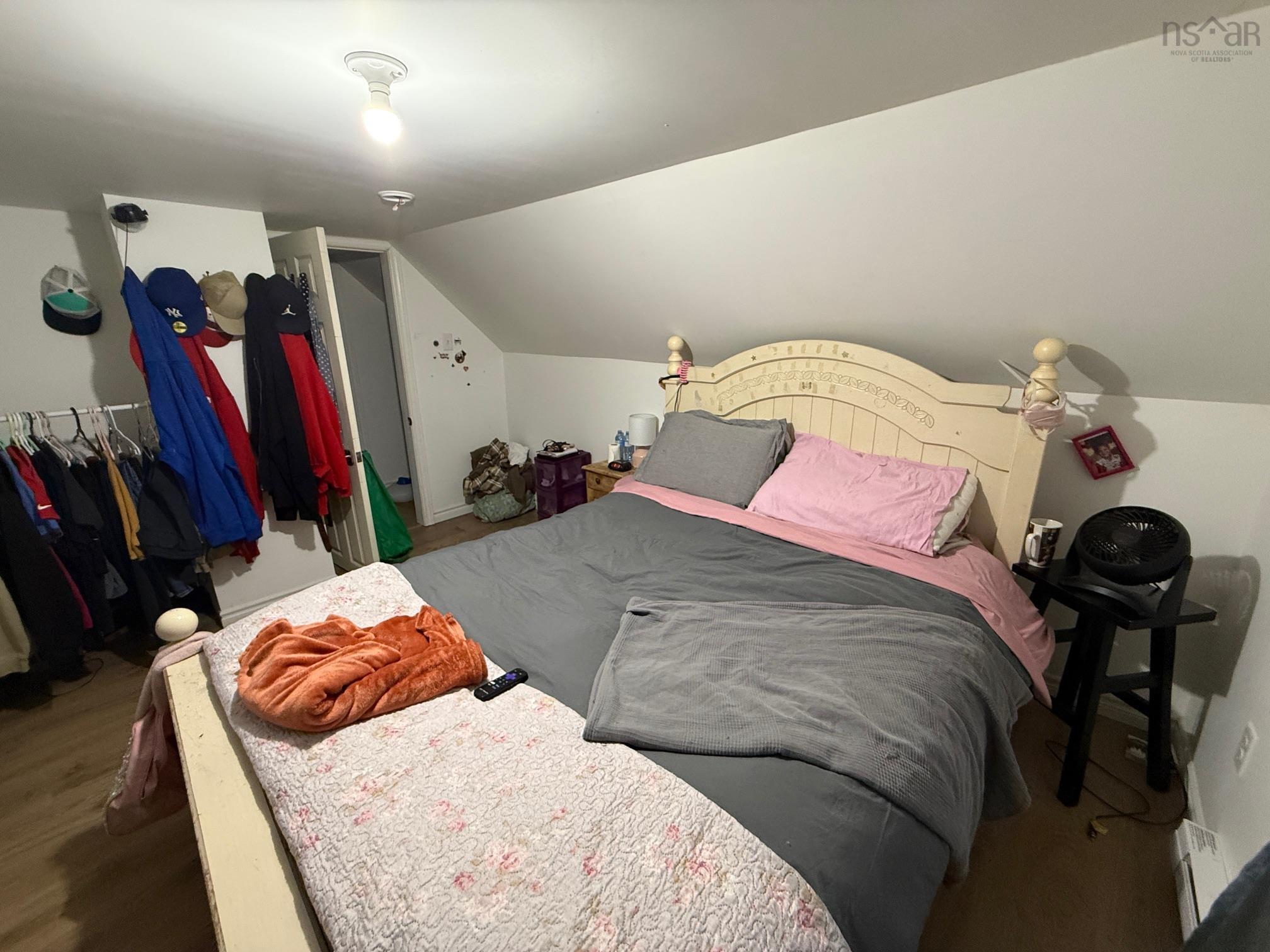 $350,000.00: 116 New Zealand Road, Cherry Hill