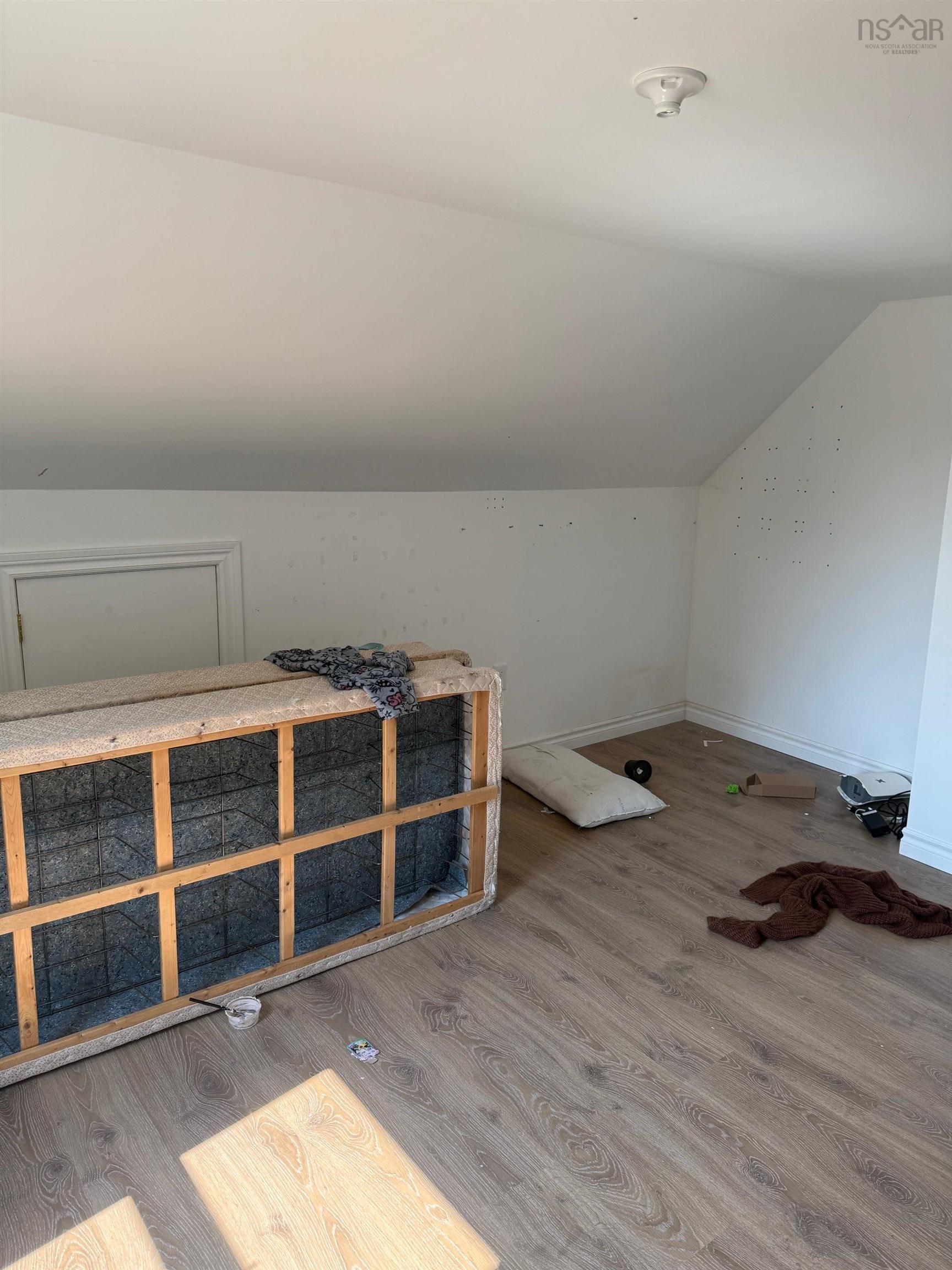 $350,000.00: 116 New Zealand Road, Cherry Hill