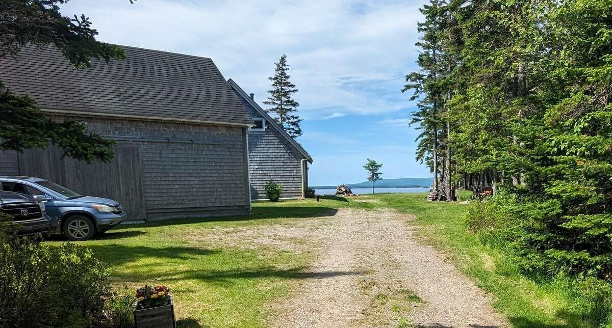 $639,000.00: 56 Johnny Ben