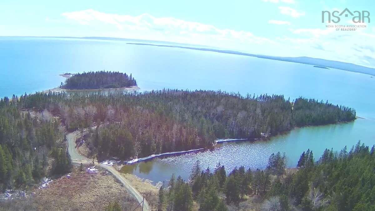 $639,000.00: 56 Johnny Ben