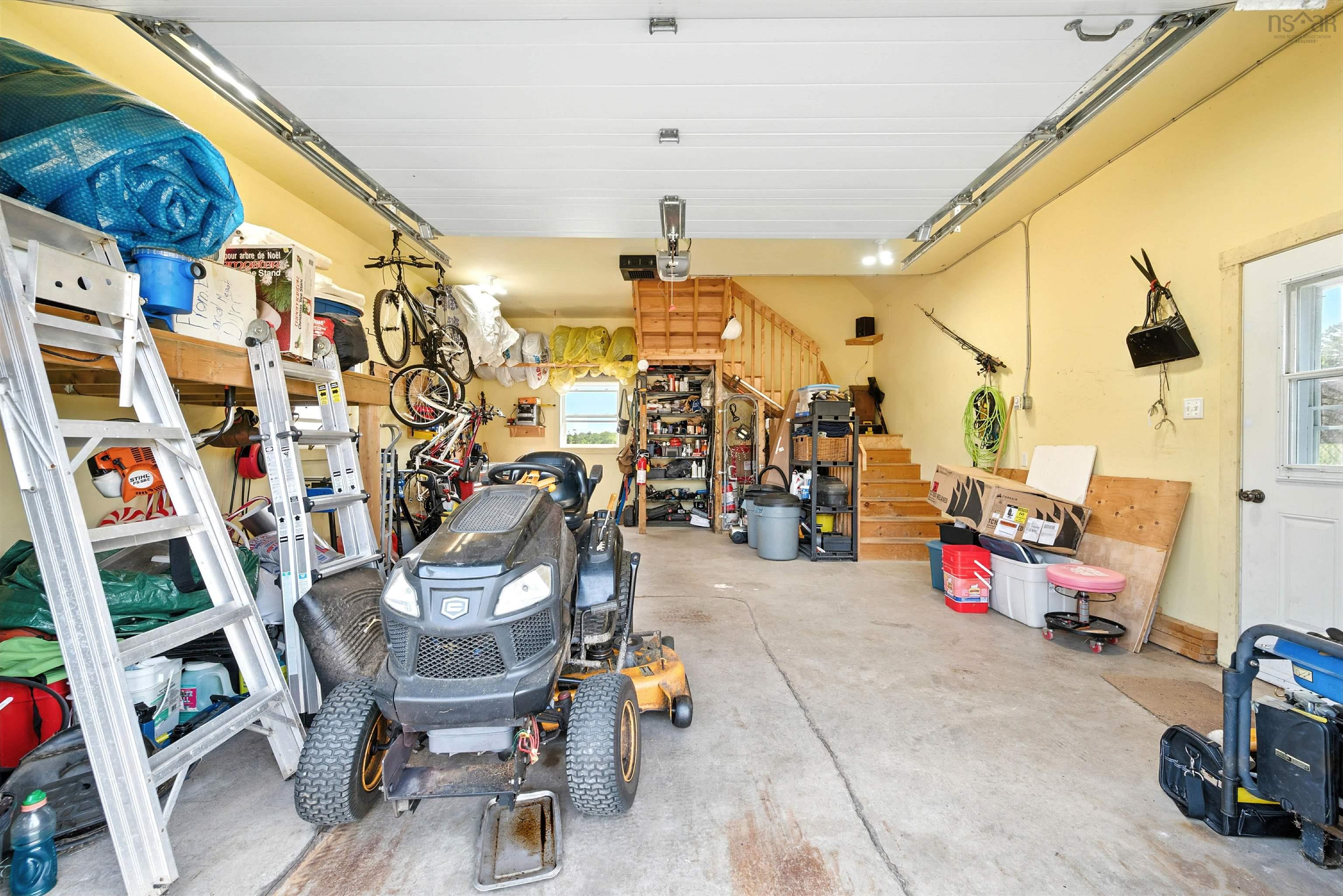 $675,000.00: 754 Greenhill Road, Greenhill