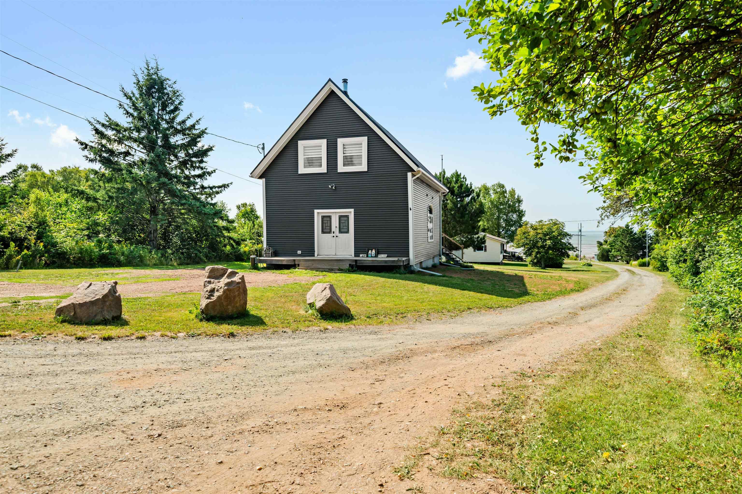 42 Memory Lane, Lower Economy, NS (MLS 202520378)