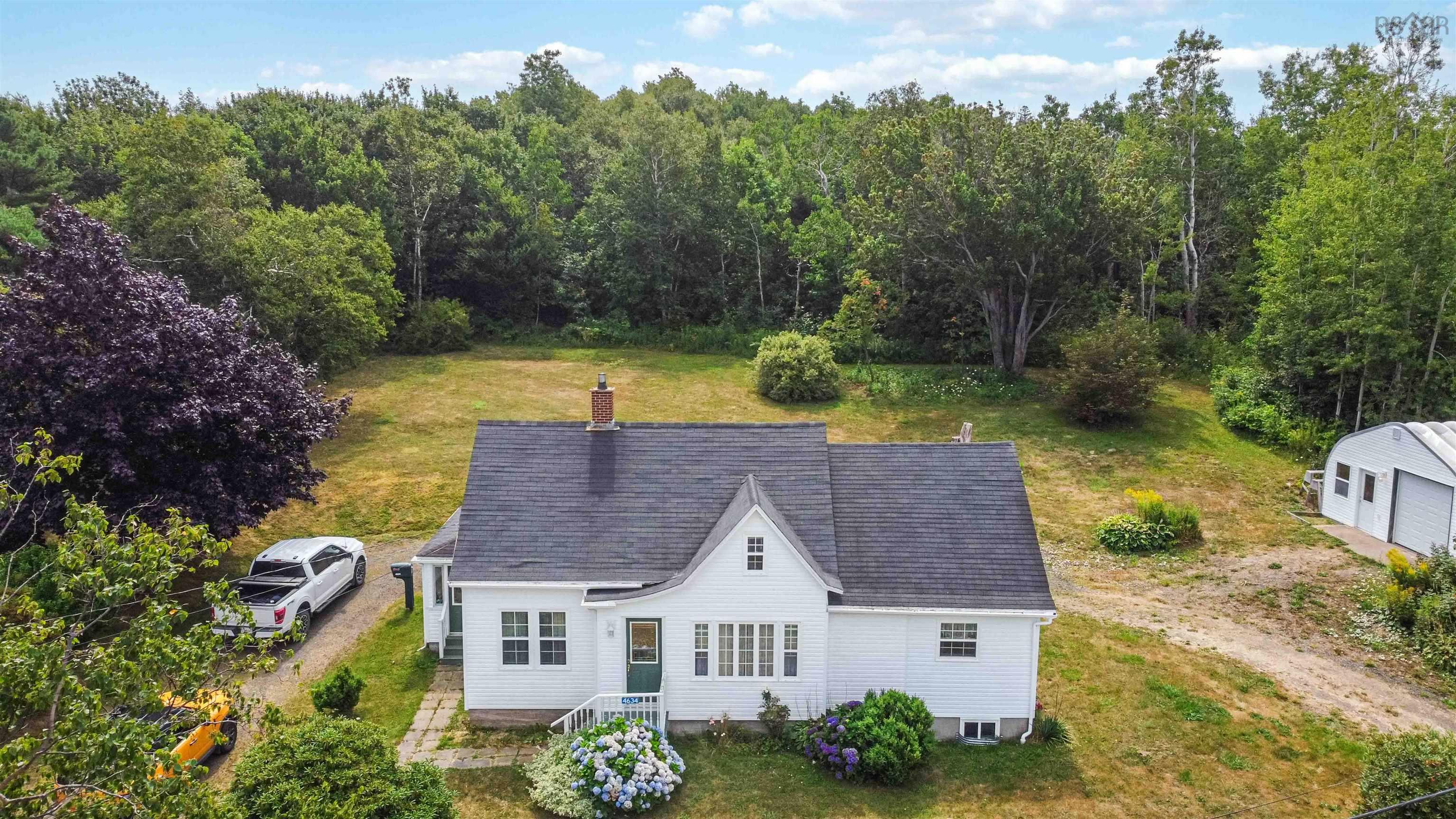 $329,000.00: 4634 Shore Road W, Parkers Cove