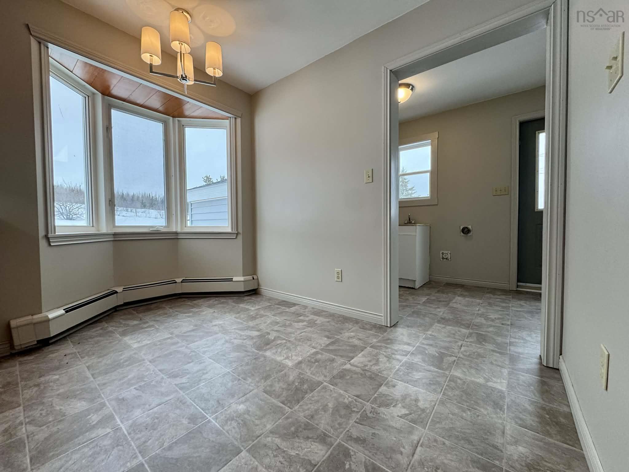 $400,000.00: 395 Mountville Road, Mountville