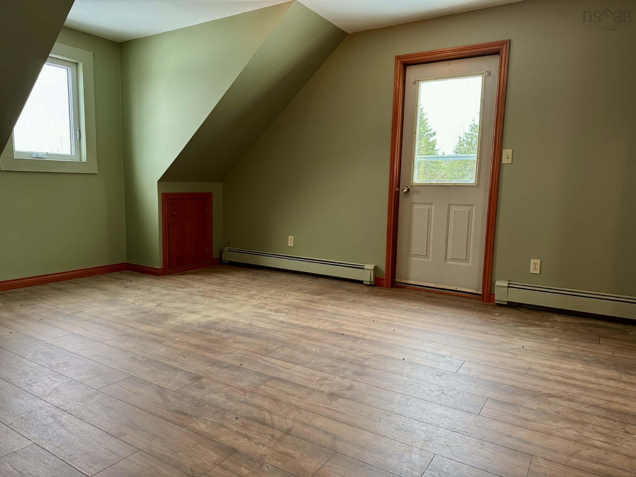 $400,000.00: 395 Mountville Road, Mountville