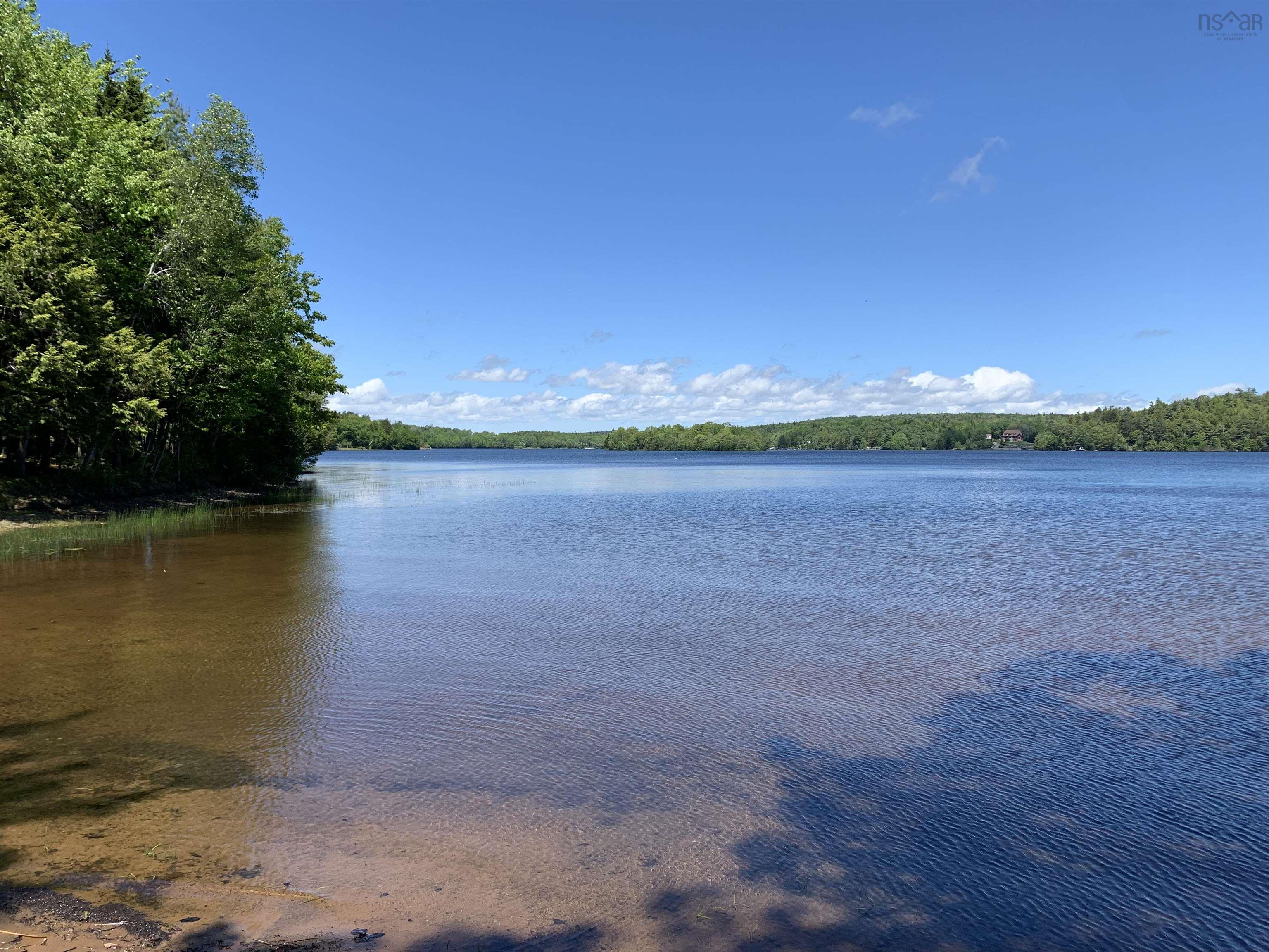 15 Cottage Lane, Windsor Junction, NS (MLS 202521027)