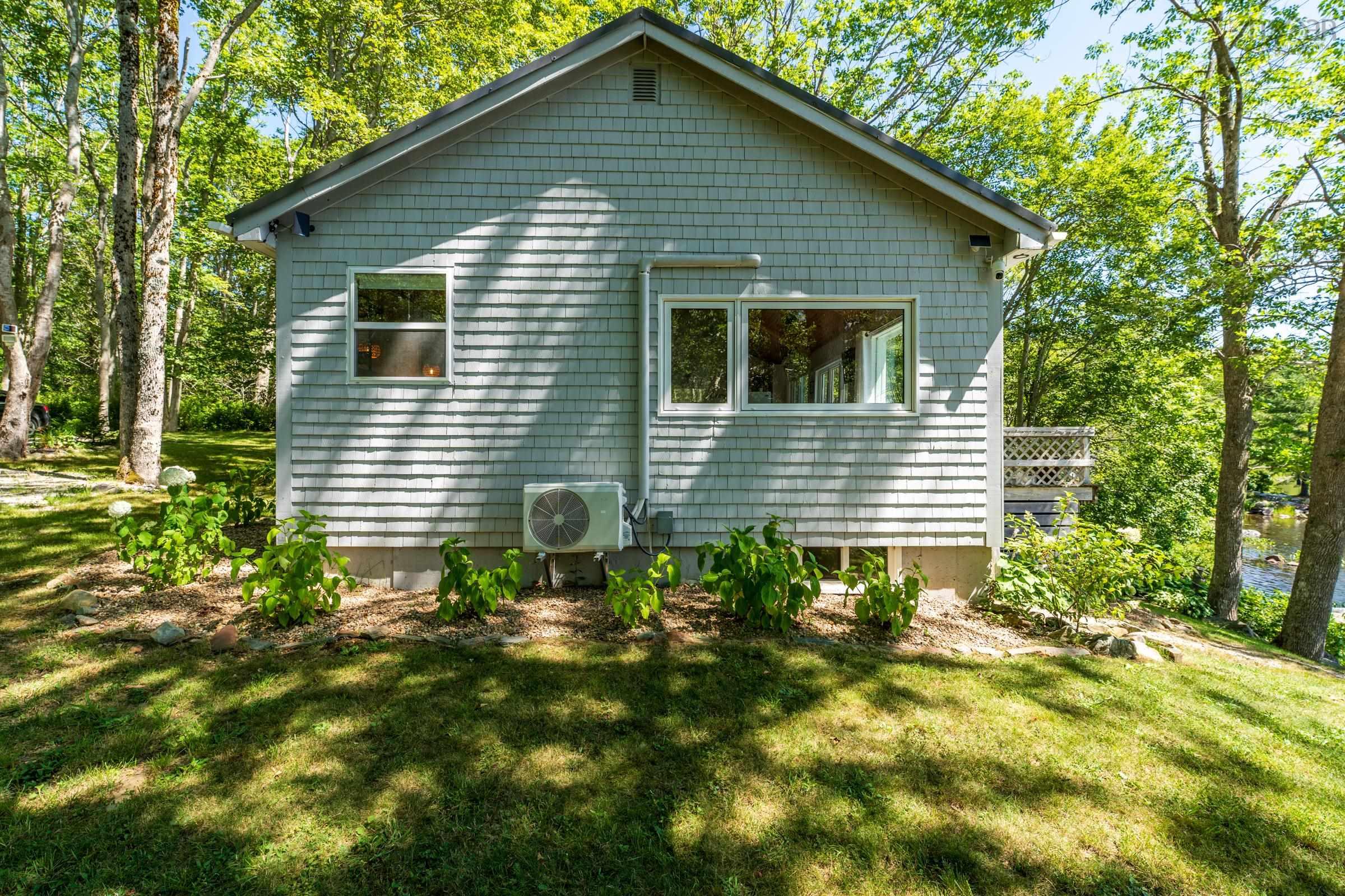 $325,000.00: 5232 Highway 340, Forest Glen