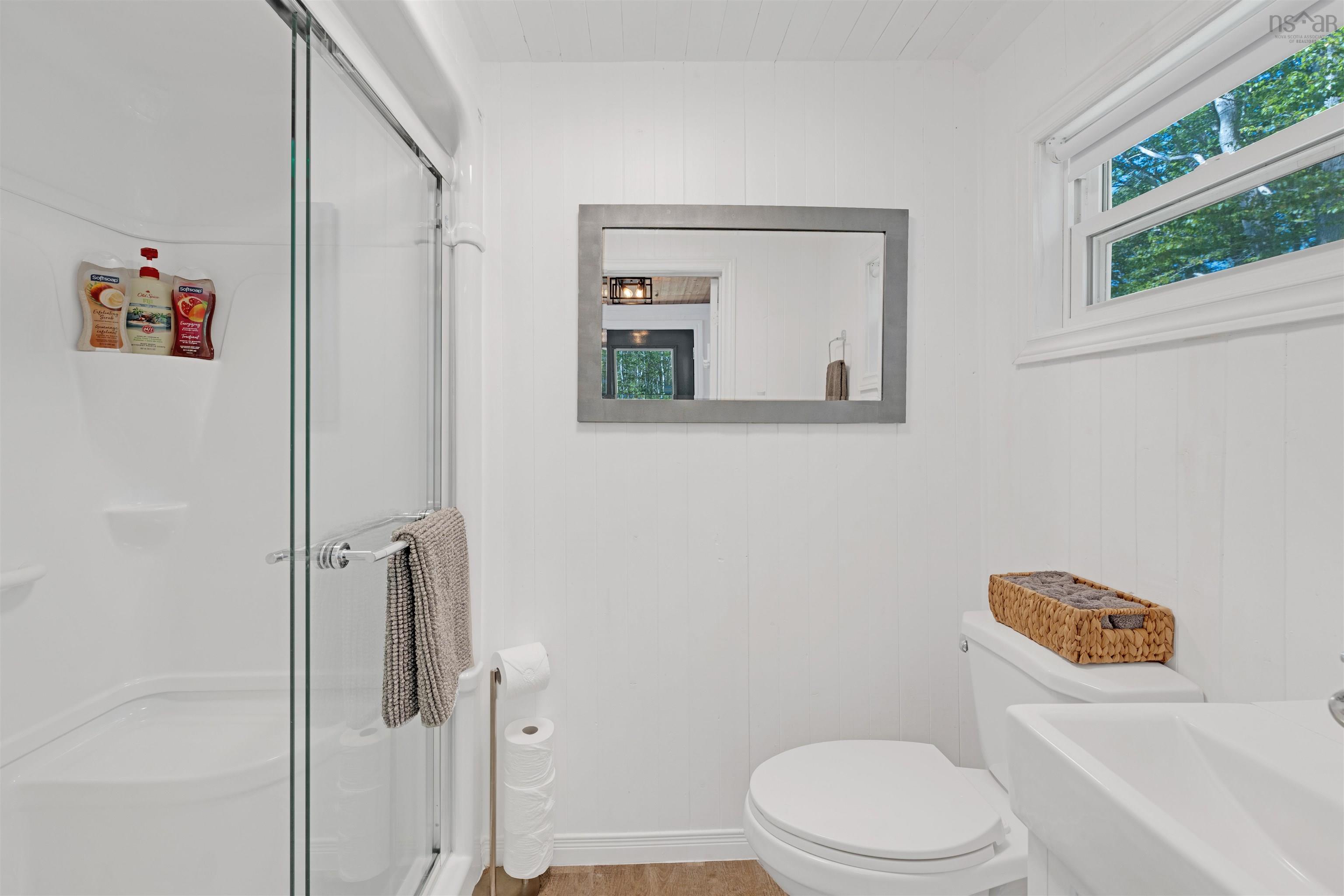 $325,000.00: 5232 Highway 340, Forest Glen