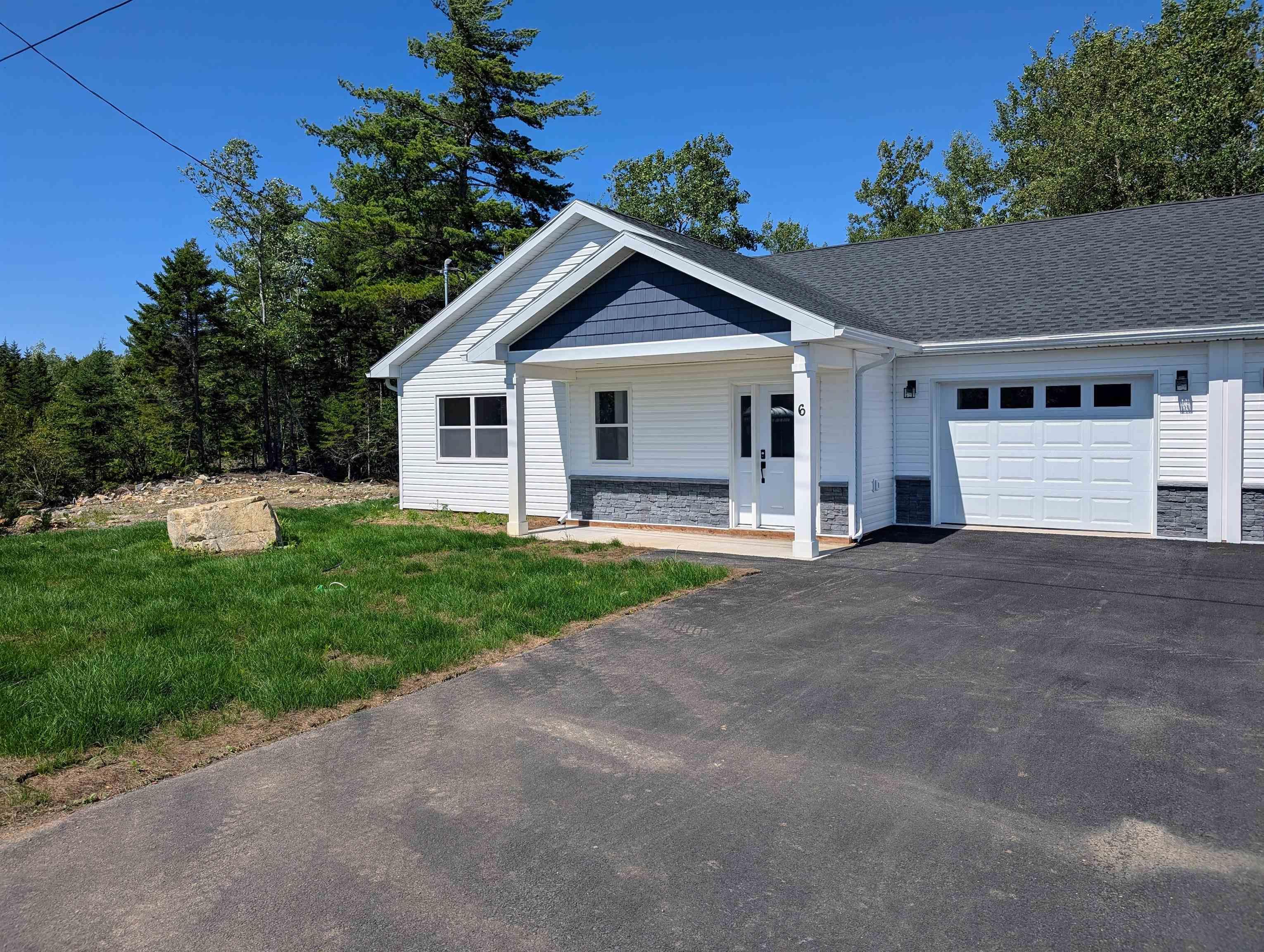 6 Shadebush Walk, Upper Sackville, NS (MLS® 202521201)