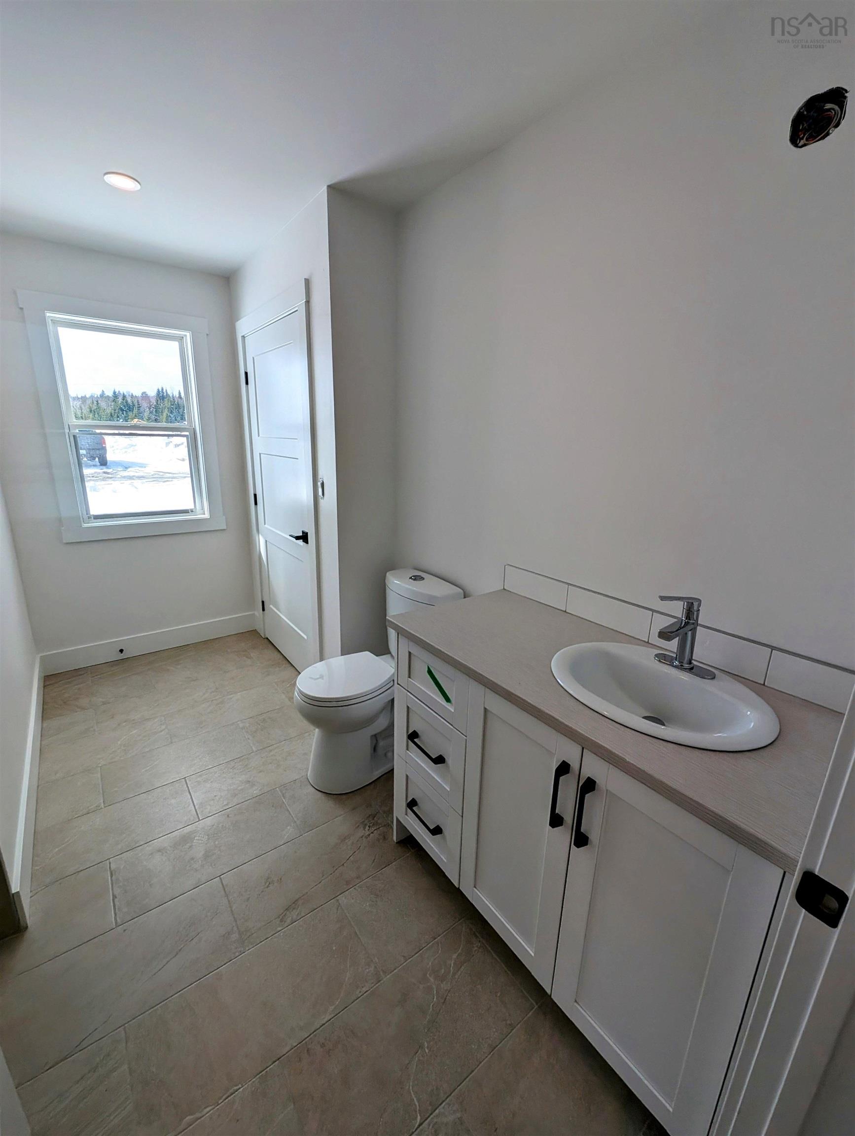 8 Shadebush Walk, Upper Sackville, NS (MLS 202521257)