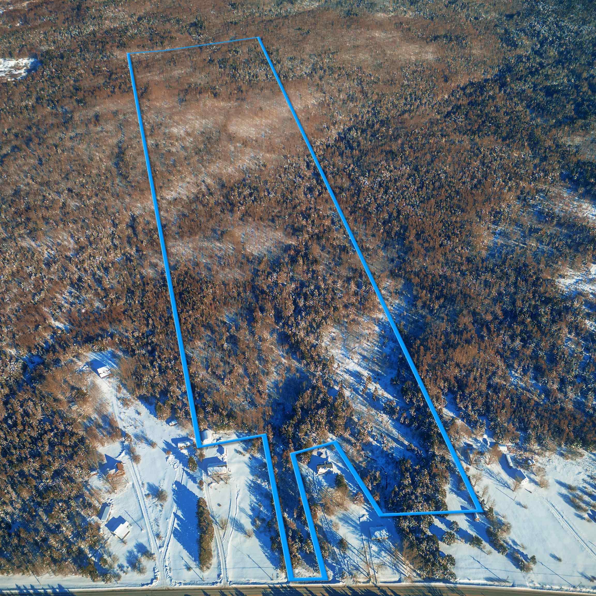 $139,900.00: 4 5049 (P) Road, Long Point