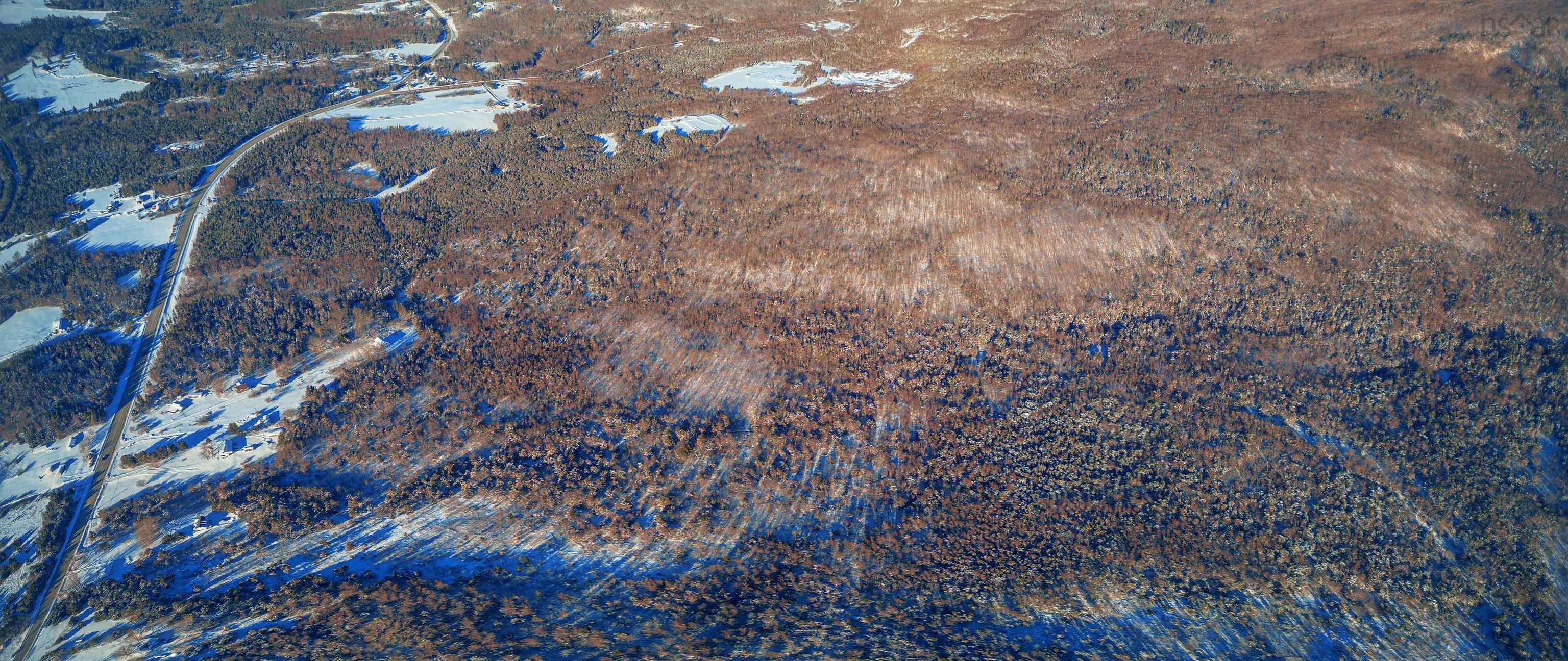 $139,900.00: 4 5049 (P) Road, Long Point