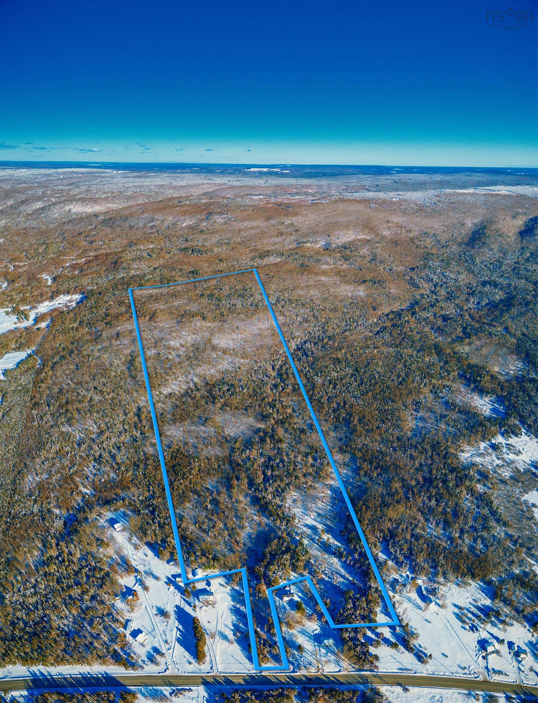 $139,900.00: 4 5049 (P) Road, Long Point