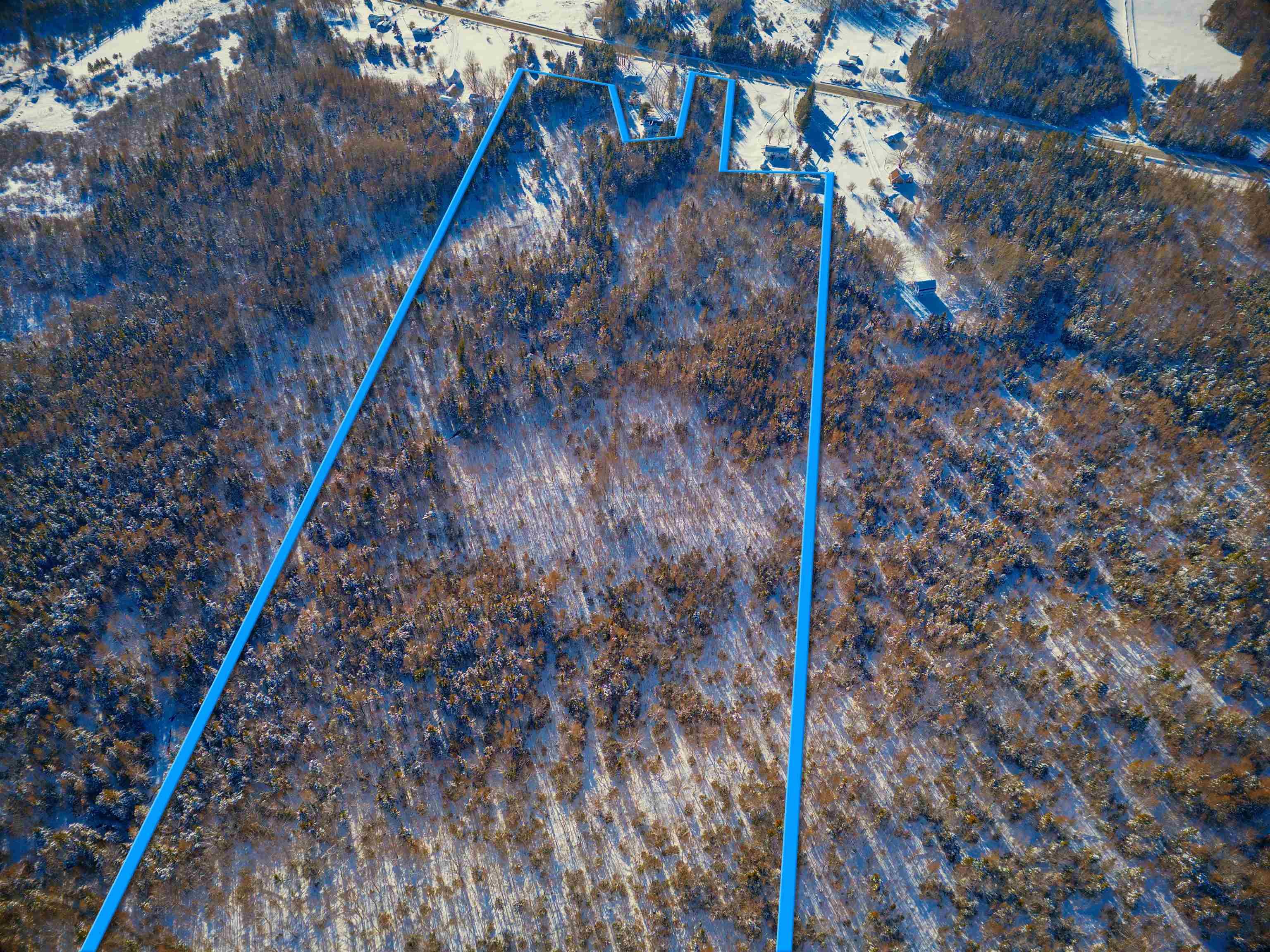 $139,900.00: 4 5049 (P) Road, Long Point