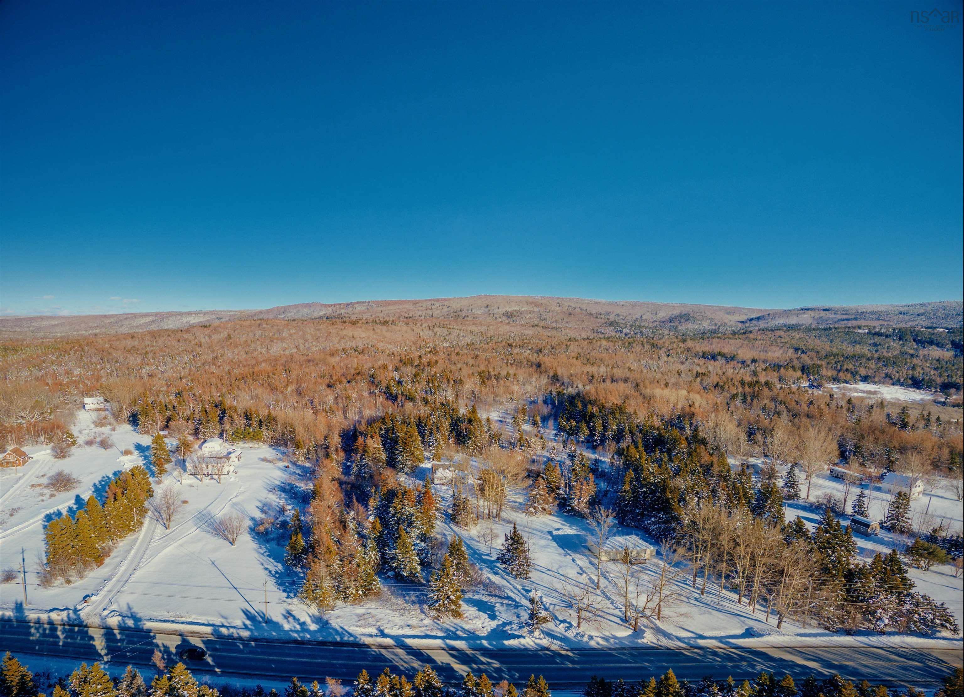 $139,900.00: 4 5049 (P) Road, Long Point