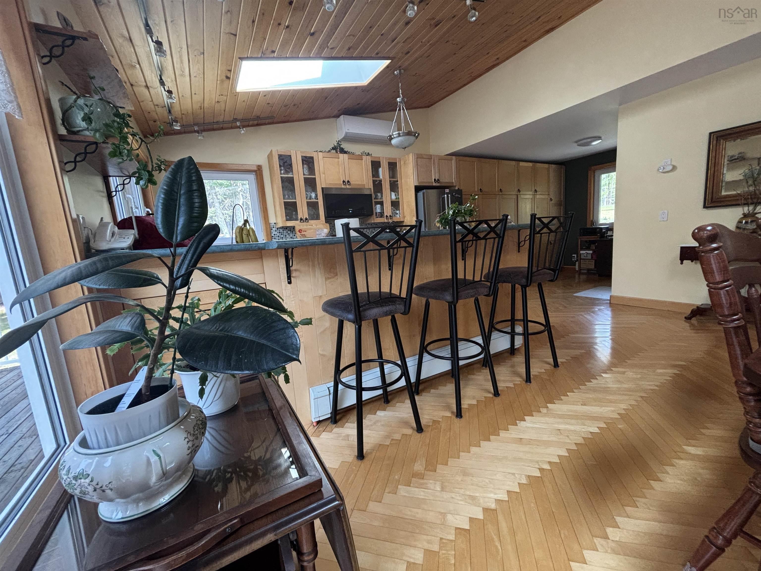 $749,000.00: 69 Thumb Cap Point Road, Labelle