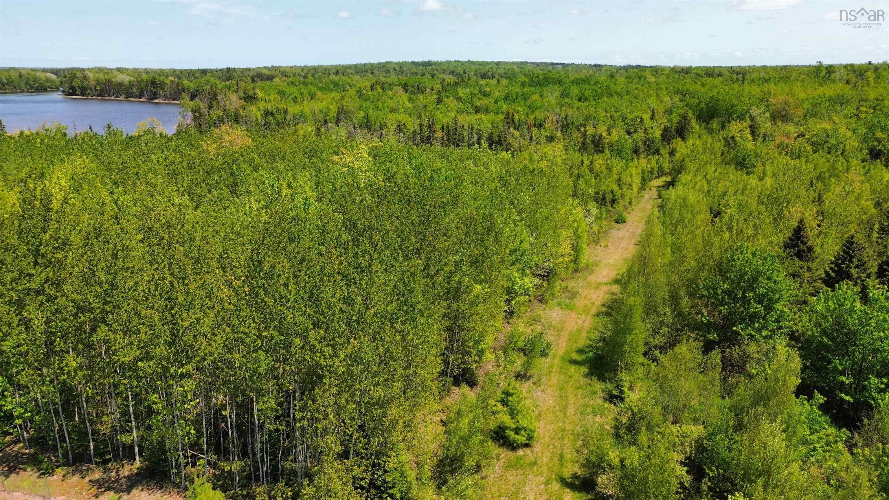 $90,000.00: LOT 07-4 THOMPSON Road, Pugwash River