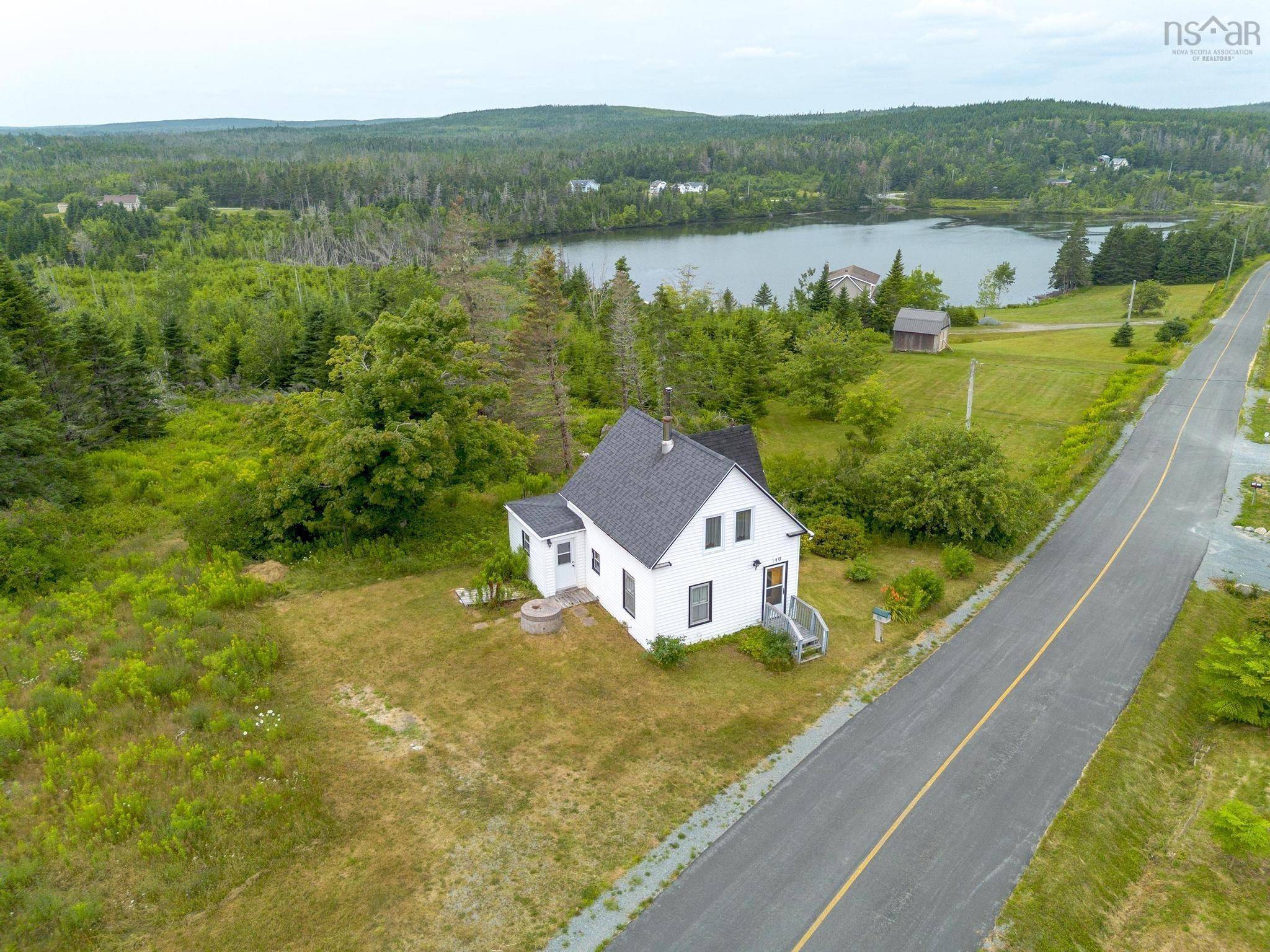 140 Hartling Road photo #24