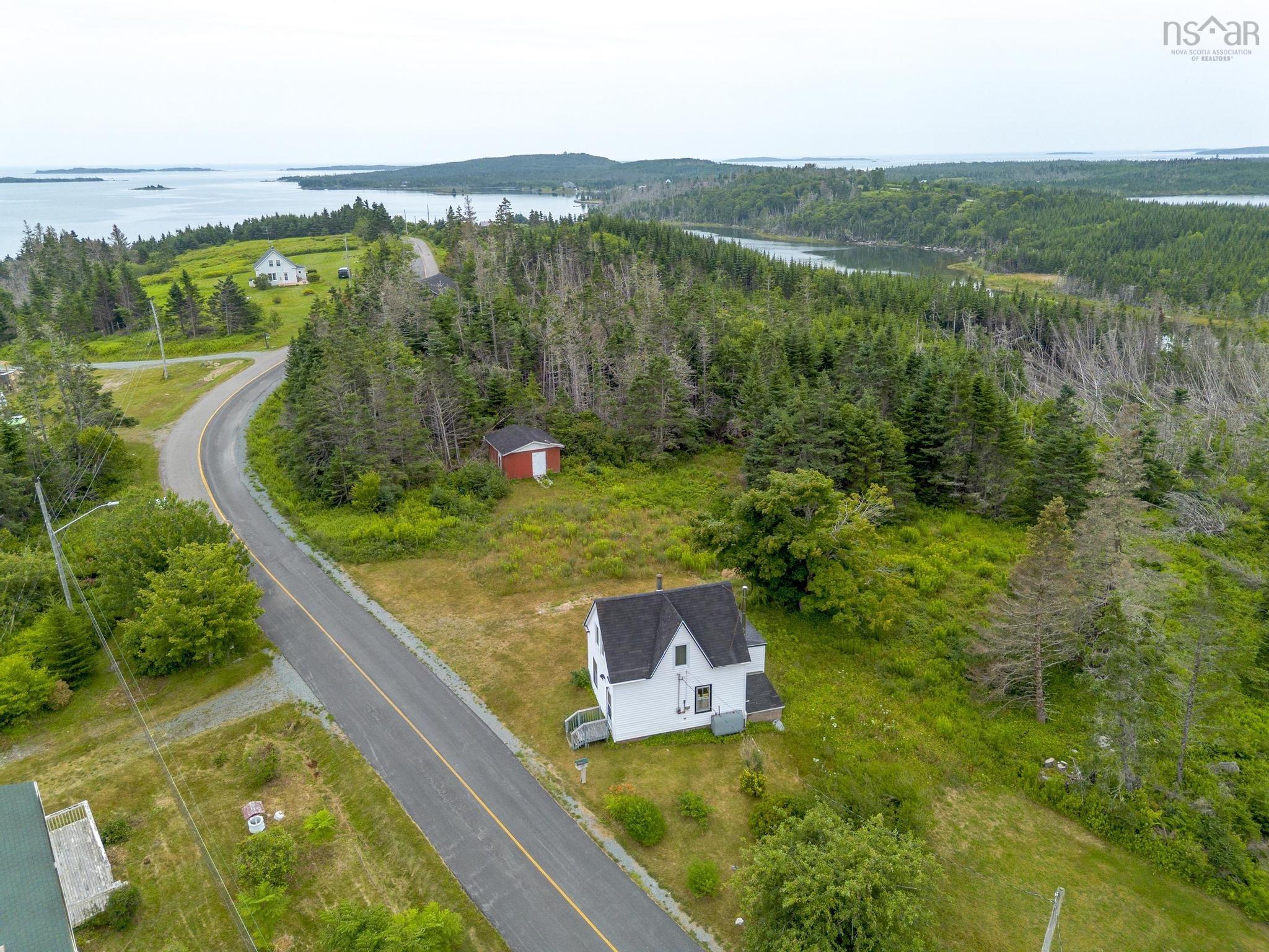 140 Hartling Road photo #26