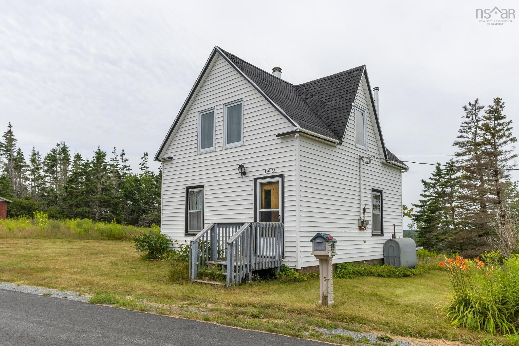 140 Hartling Road photo #9