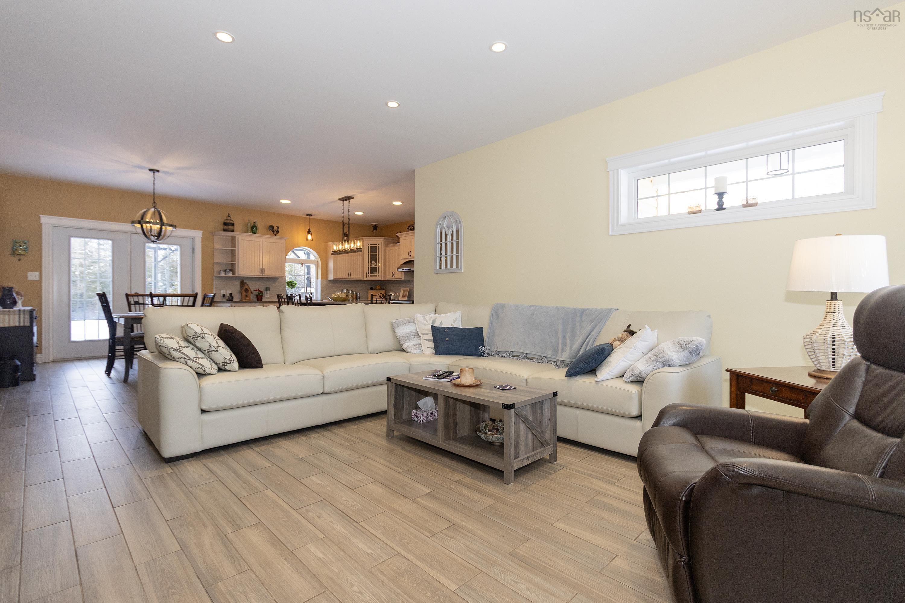 $654,900.00: 23 Molly Lane, Brookdale